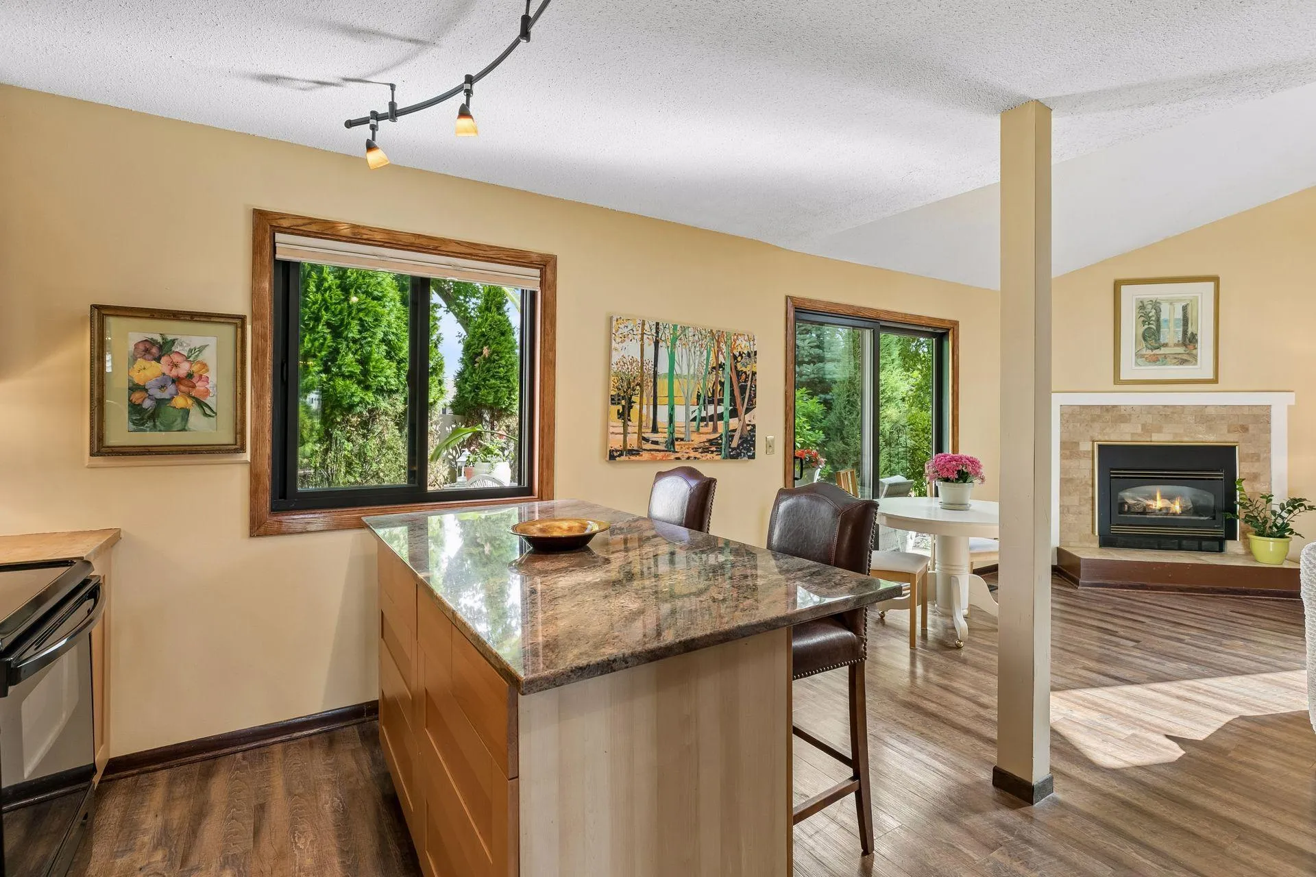 Photo 11 of 5410 Sanibel Drive