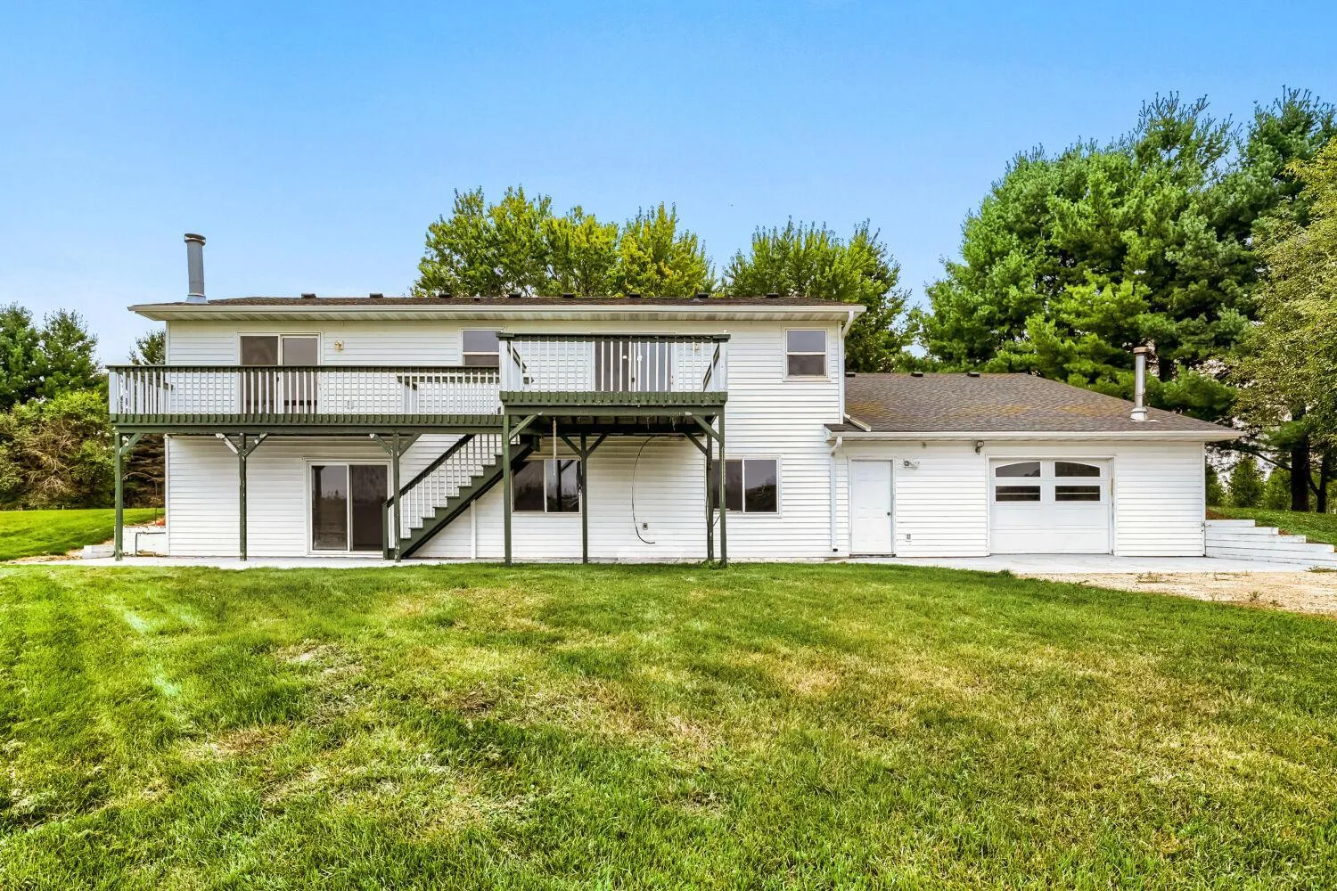 Photo 6 of 18335 Imperial N Avenue
