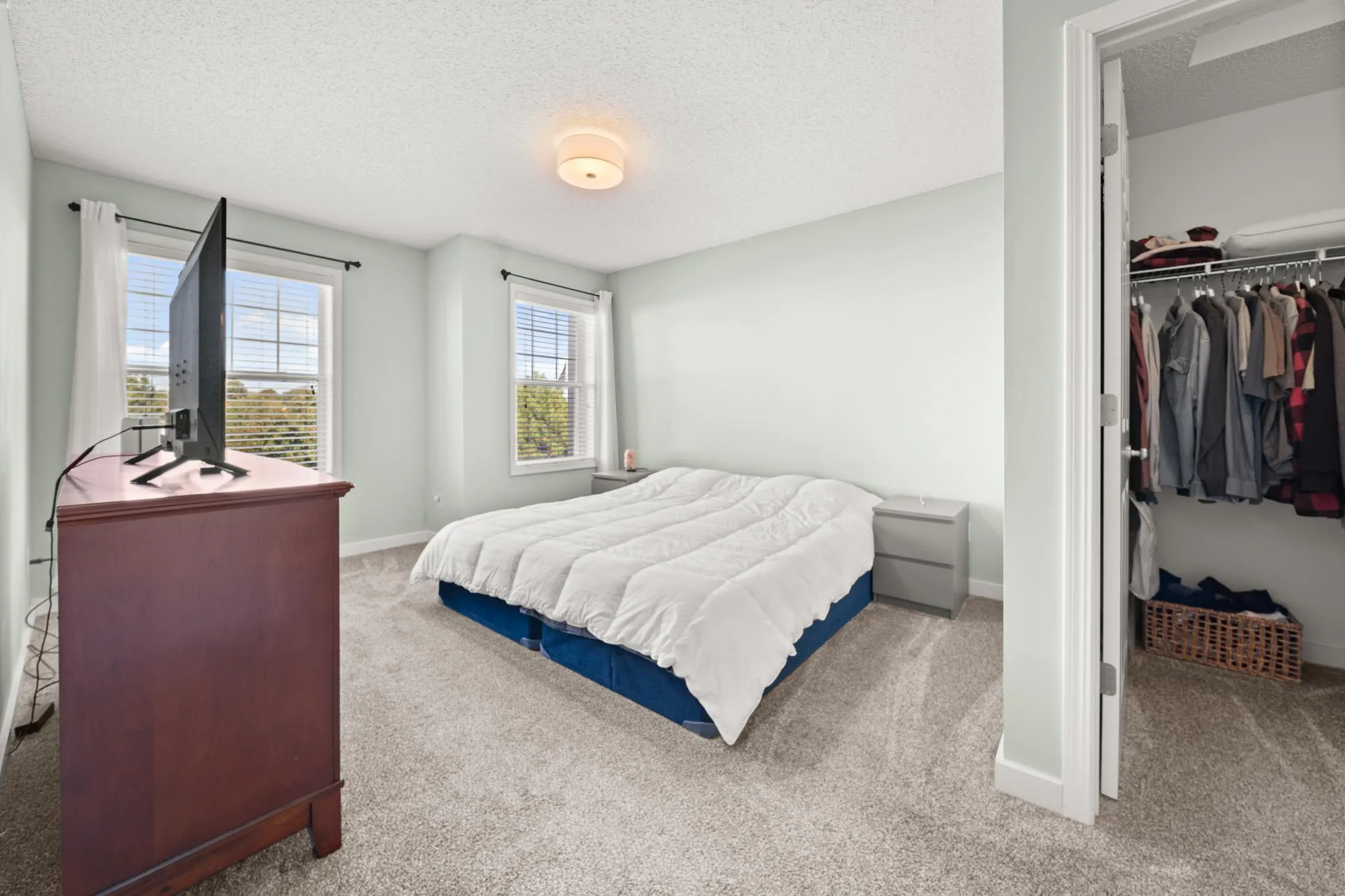 Photo 17 of 7522 Southridge Court