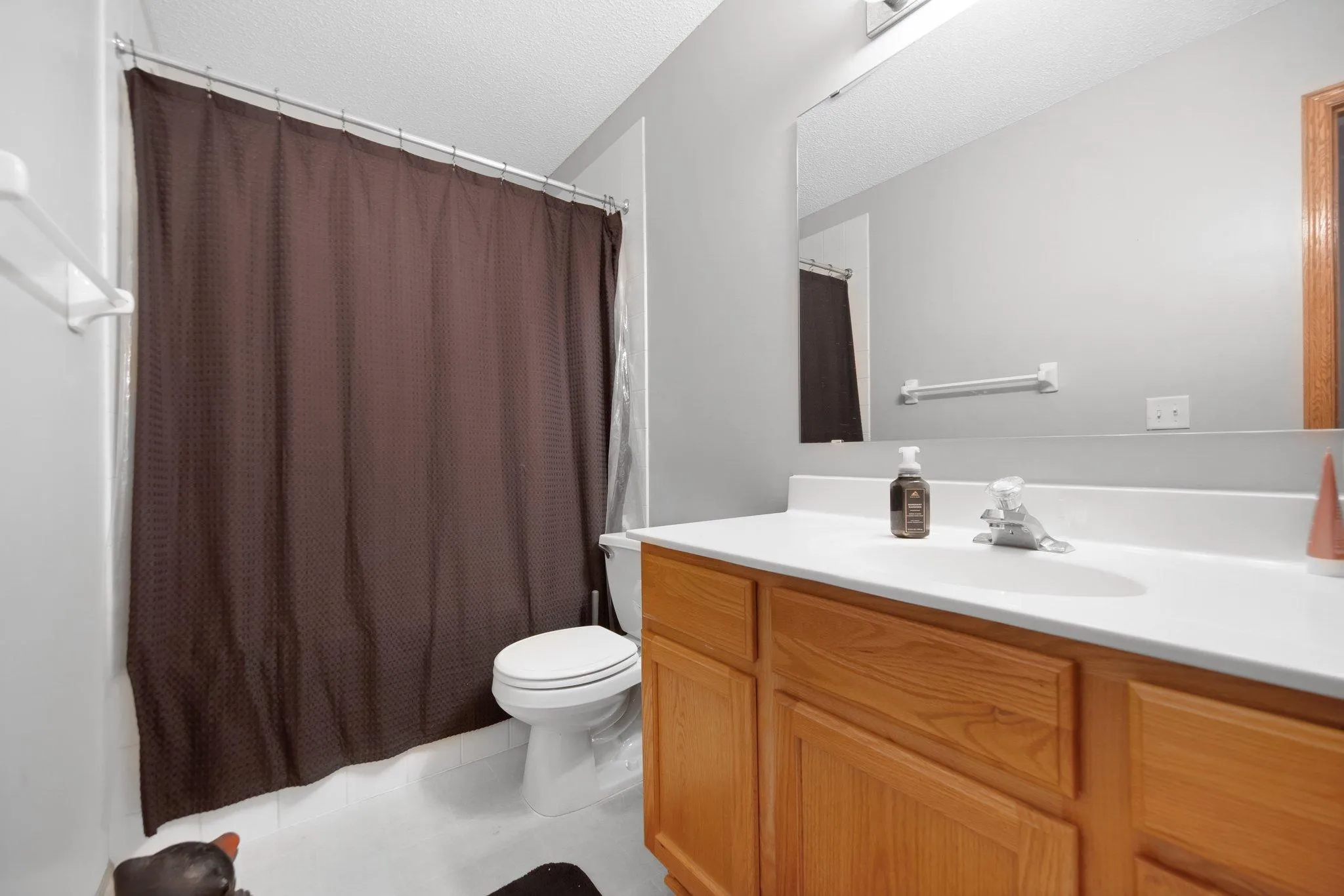 Photo 17 of 2230 Downing Avenue