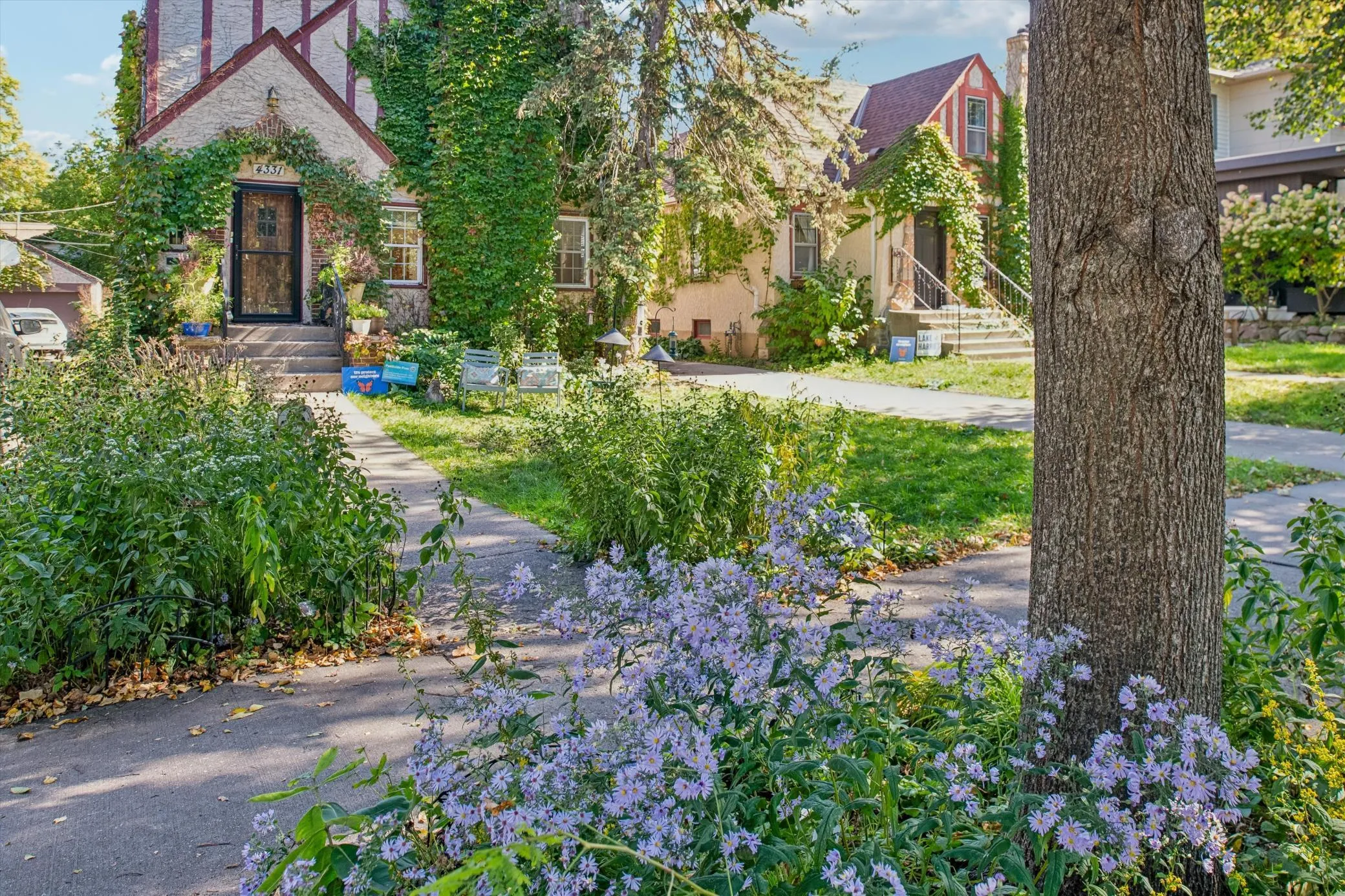 Photo 4 of 4331 Chowen S Avenue