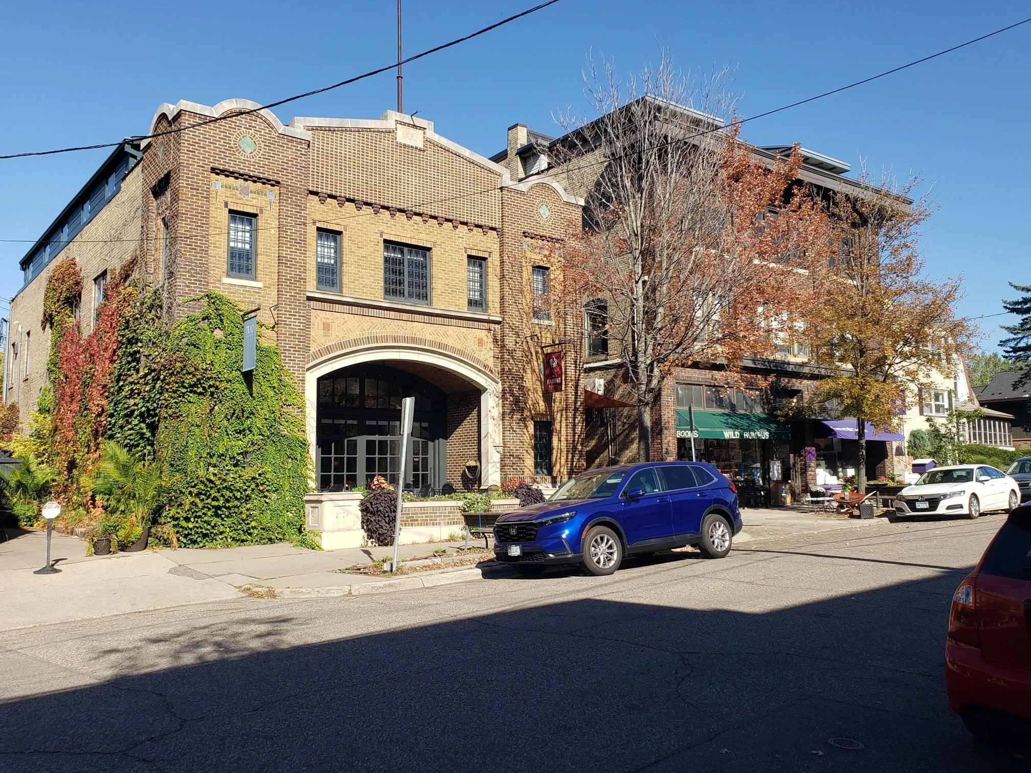 Photo 51 of 4331 Chowen S Avenue