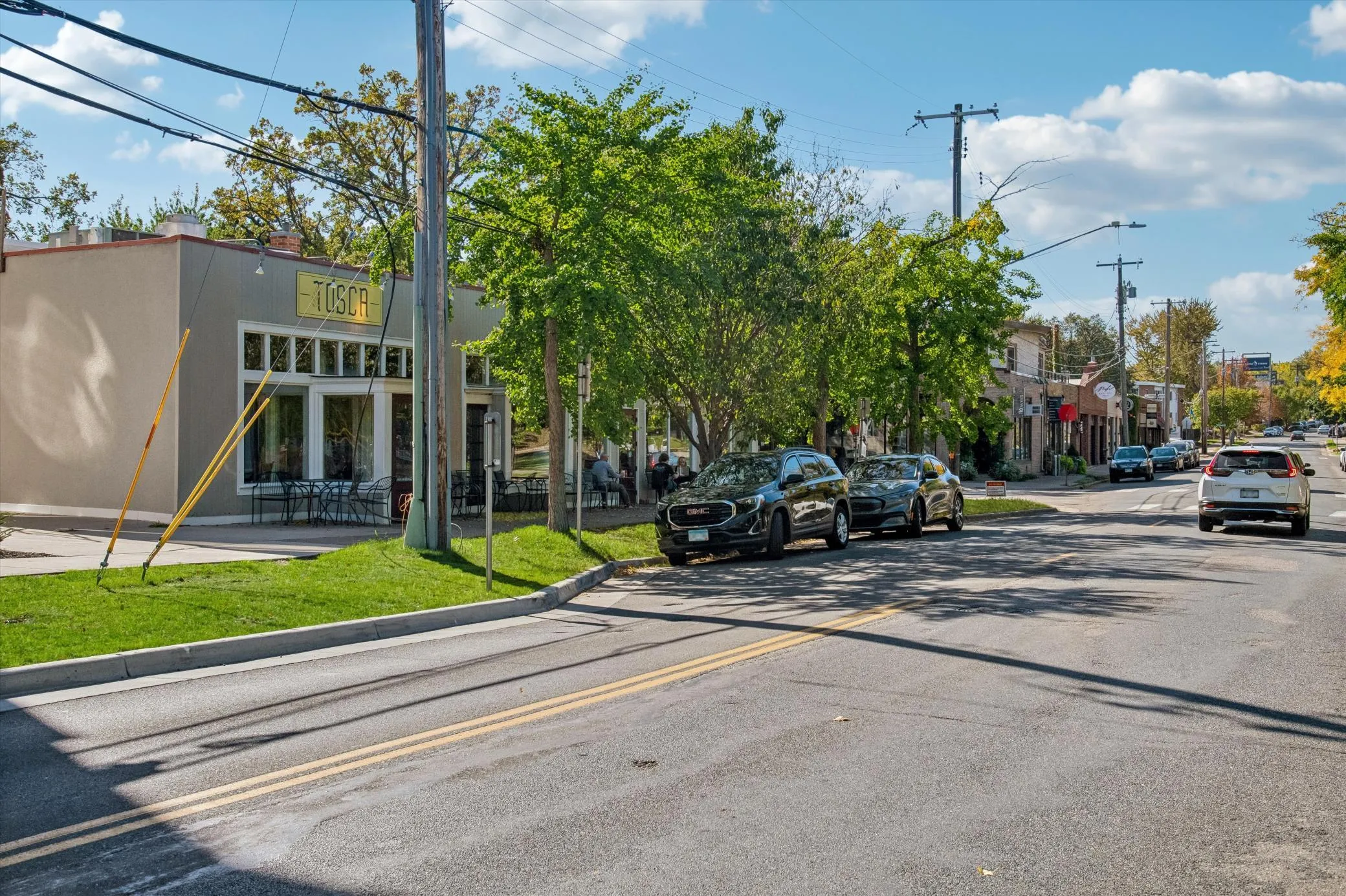 Photo 67 of 4331 Chowen S Avenue