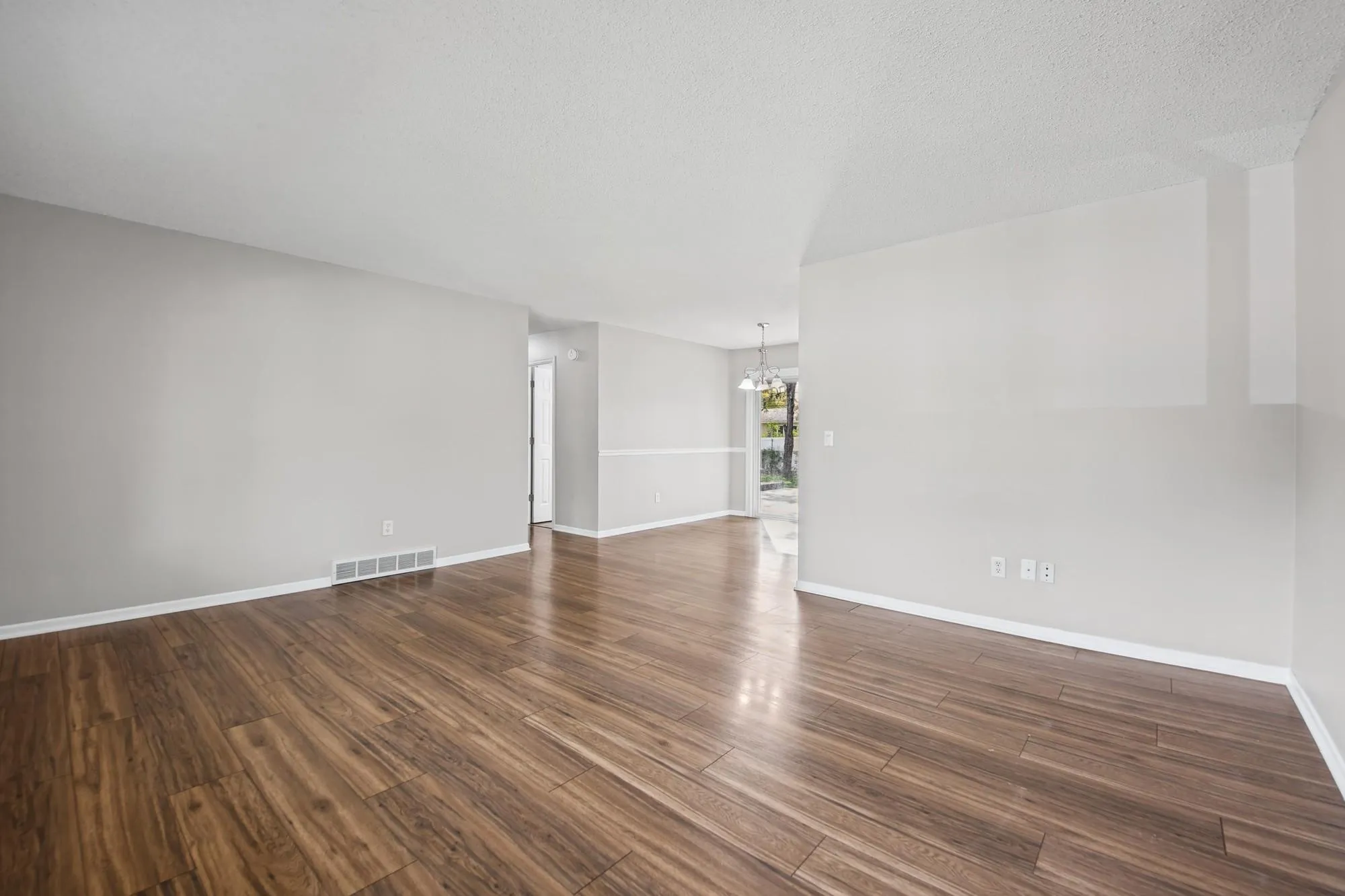 Photo 5 of 1311 20th W Street