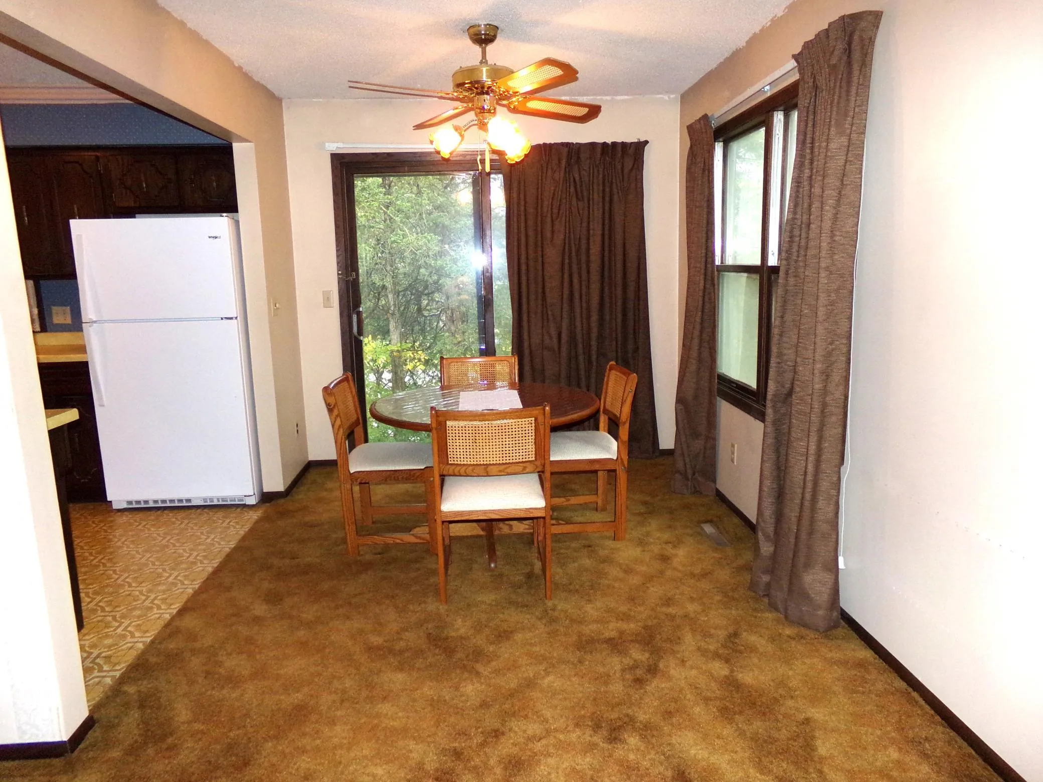 Photo 9 of 18323 Elmcrest N Avenue