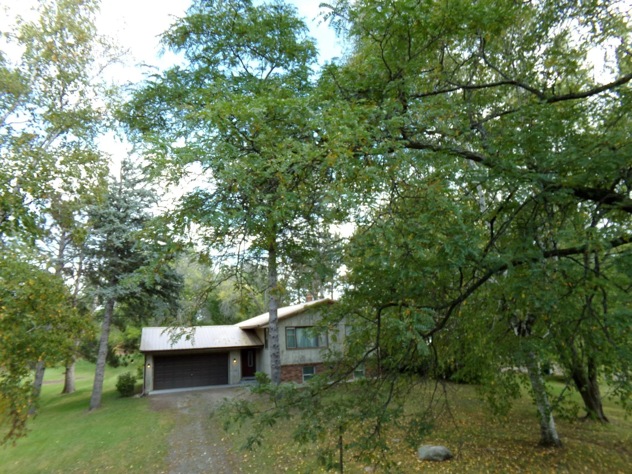 Photo 5 of 18323 Elmcrest N Avenue