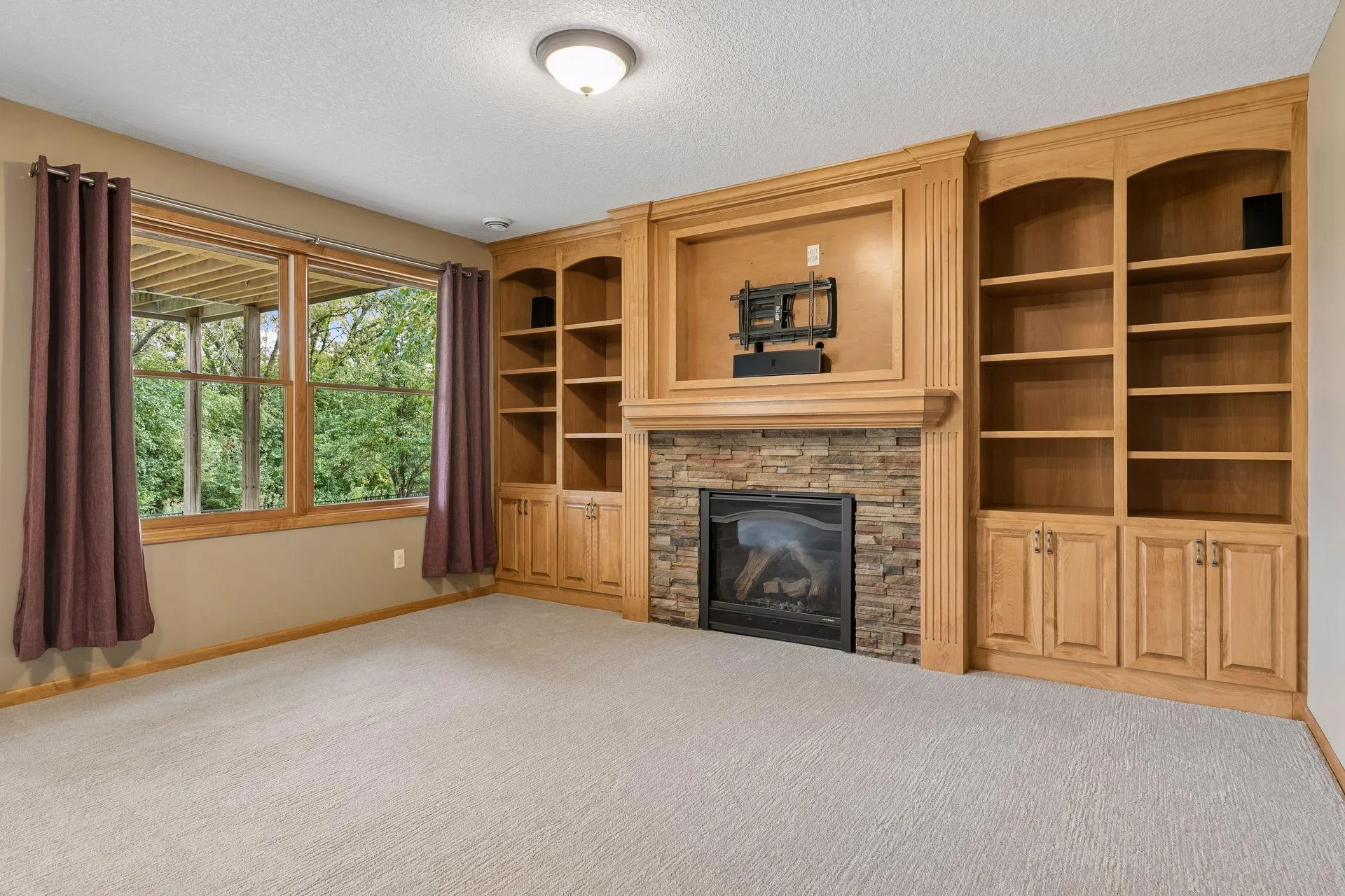 Photo 51 of 1711 Deephaven Drive