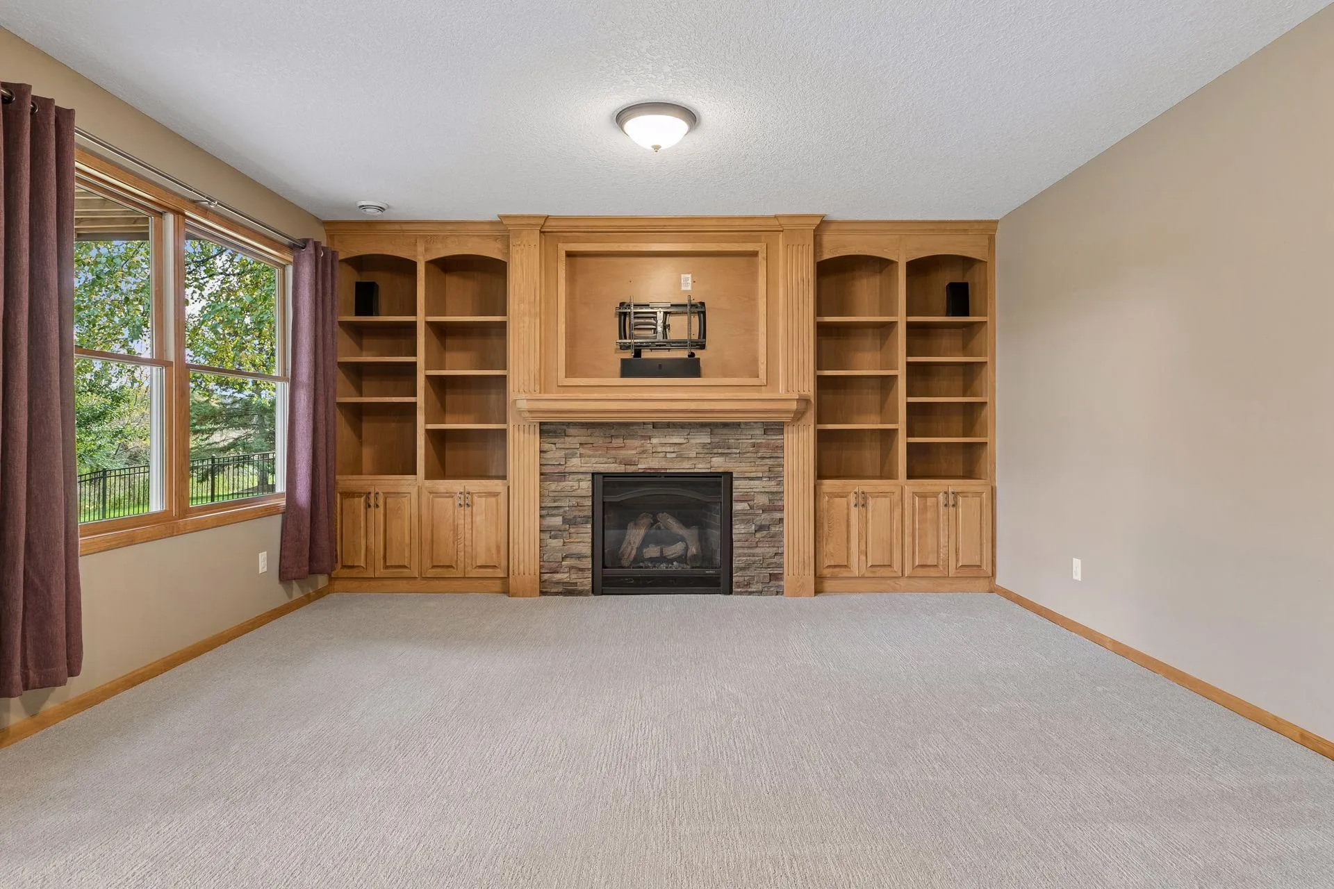Photo 52 of 1711 Deephaven Drive