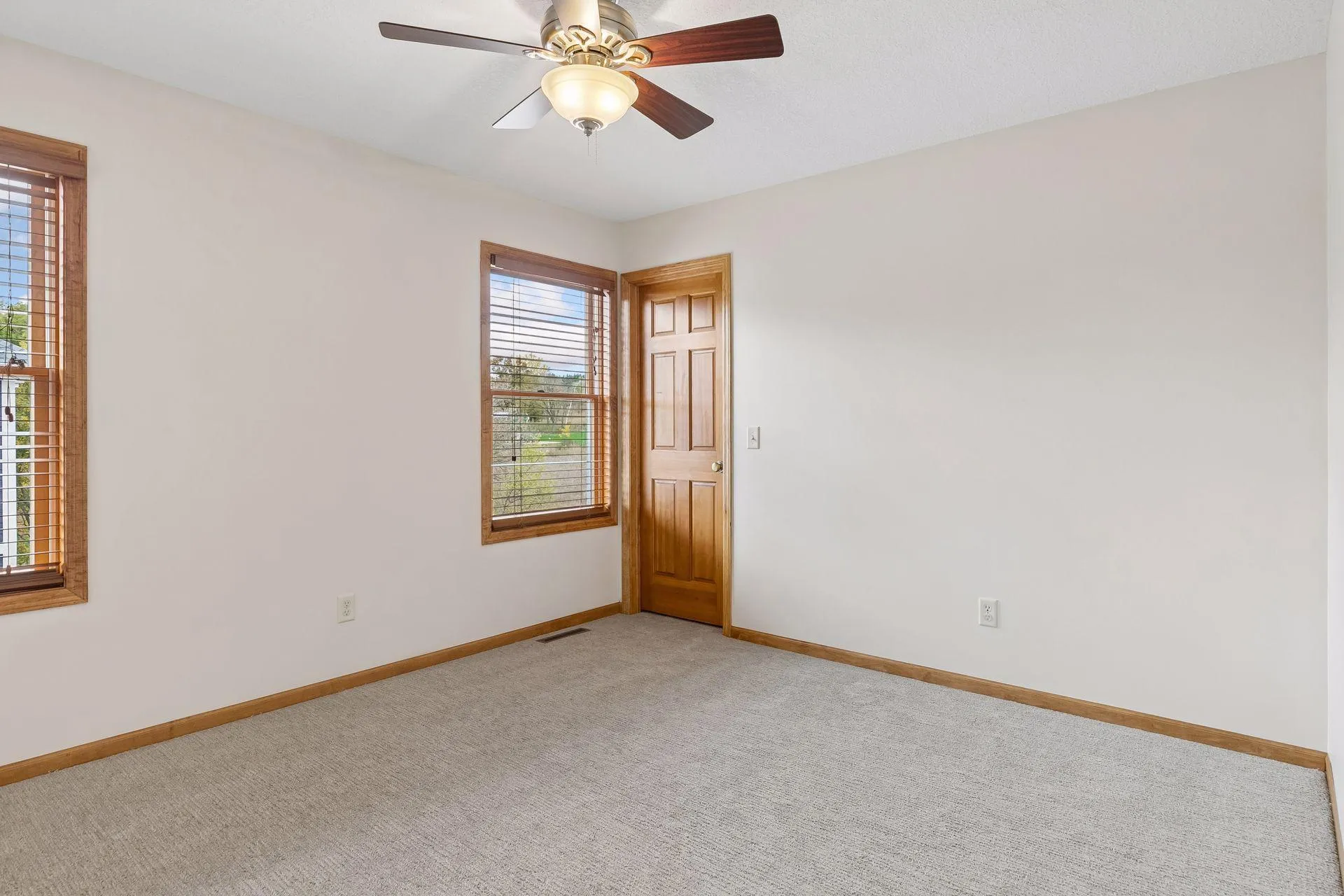 Photo 42 of 1711 Deephaven Drive