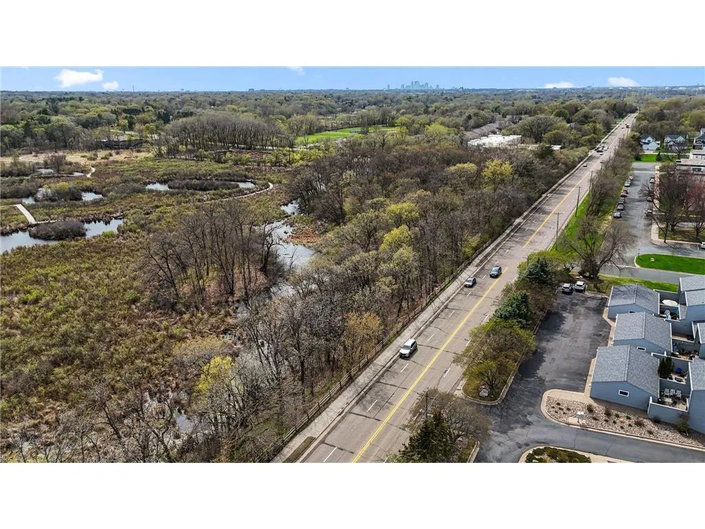 Photo 18 of 556 County Road C