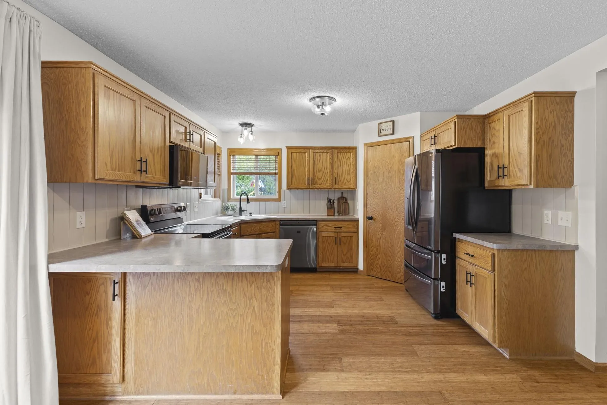 Photo 13 of 11462 53rd Ne Street