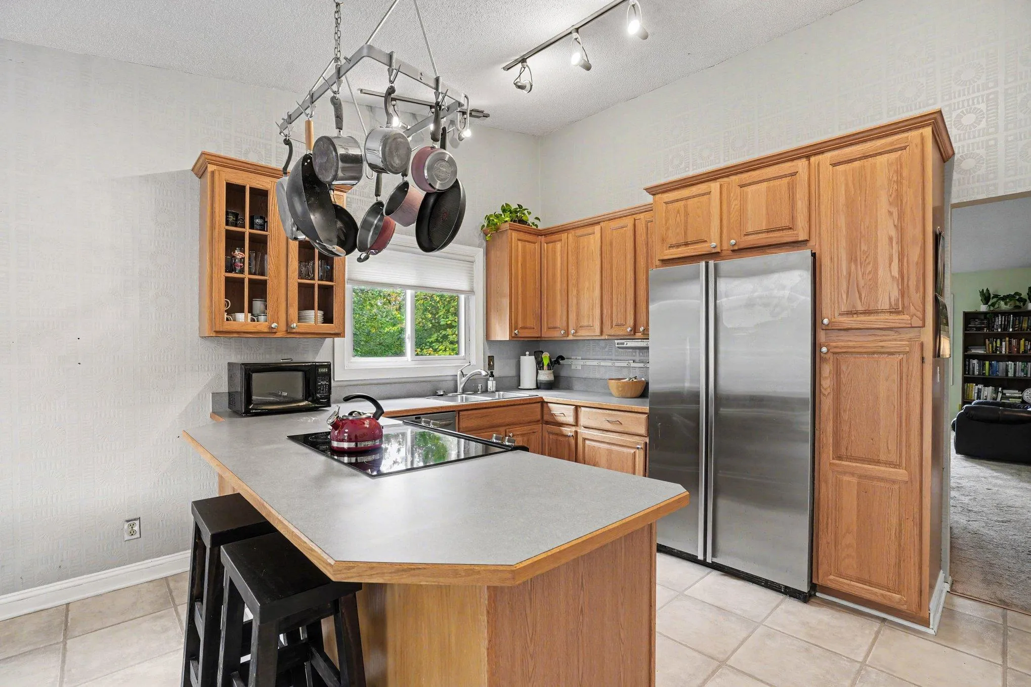 Photo 9 of 4455 Arden View Court
