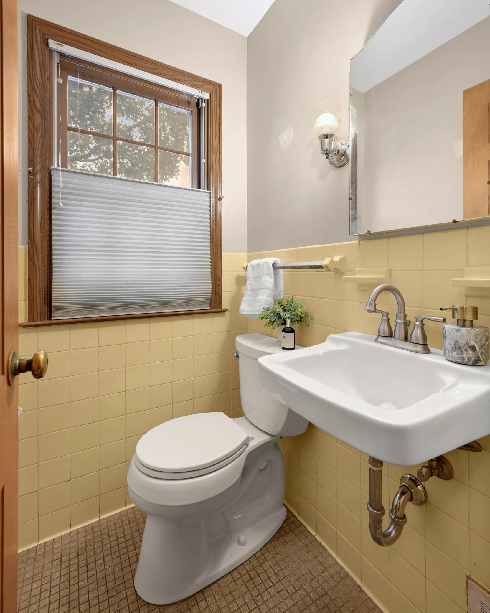 Photo 13 of 5932 Park Avenue