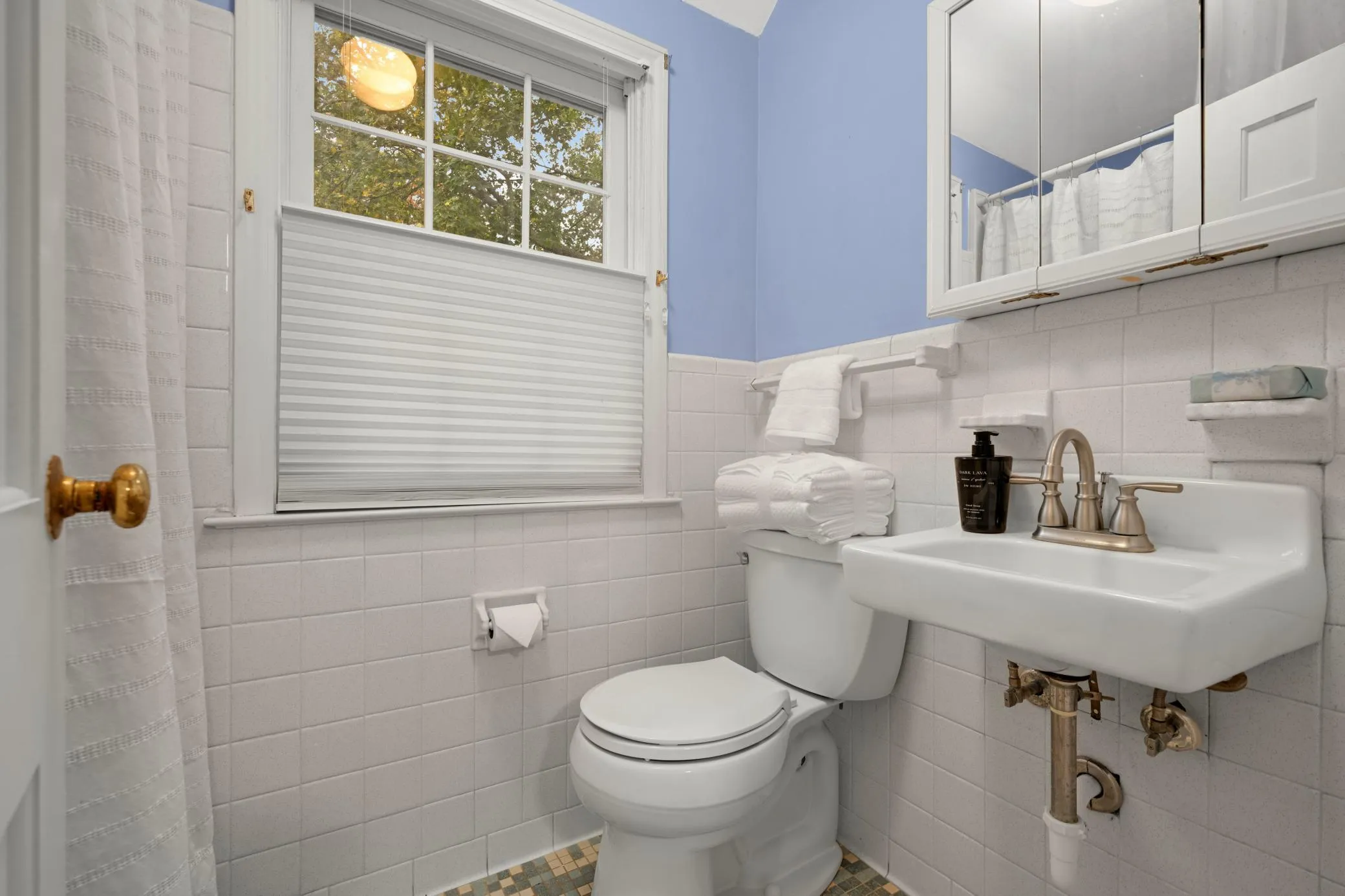 Photo 18 of 5932 Park Avenue