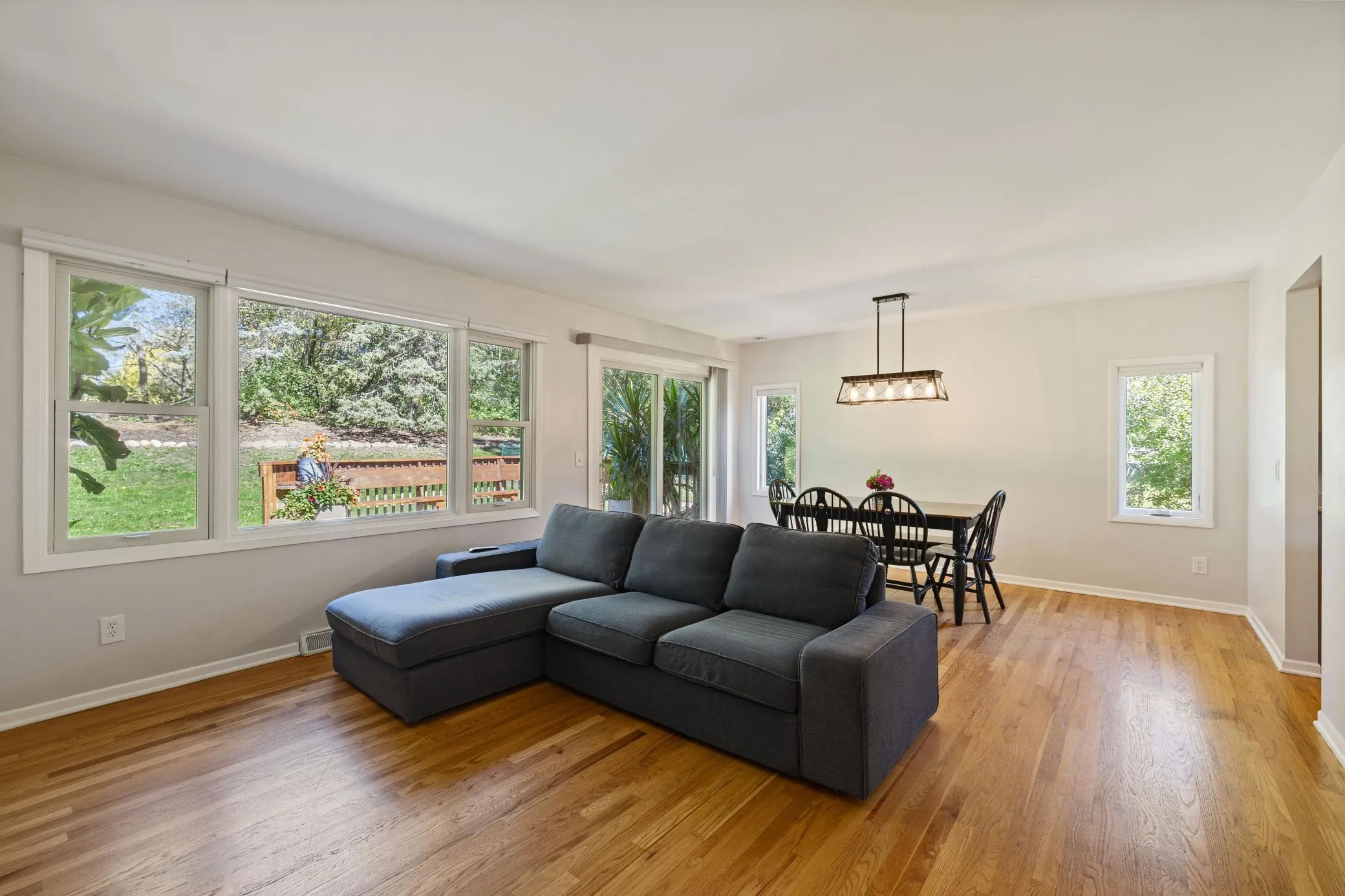 Photo 11 of 4801 Shevlin Court