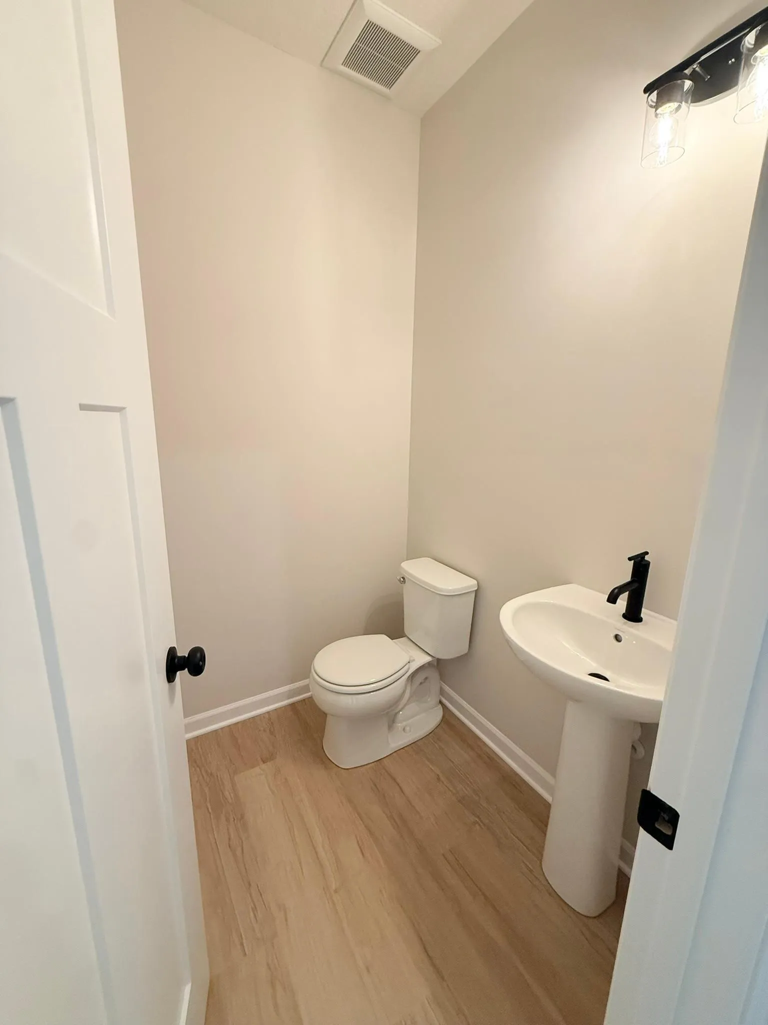 Photo 9 of 11630 16th Ne Circle