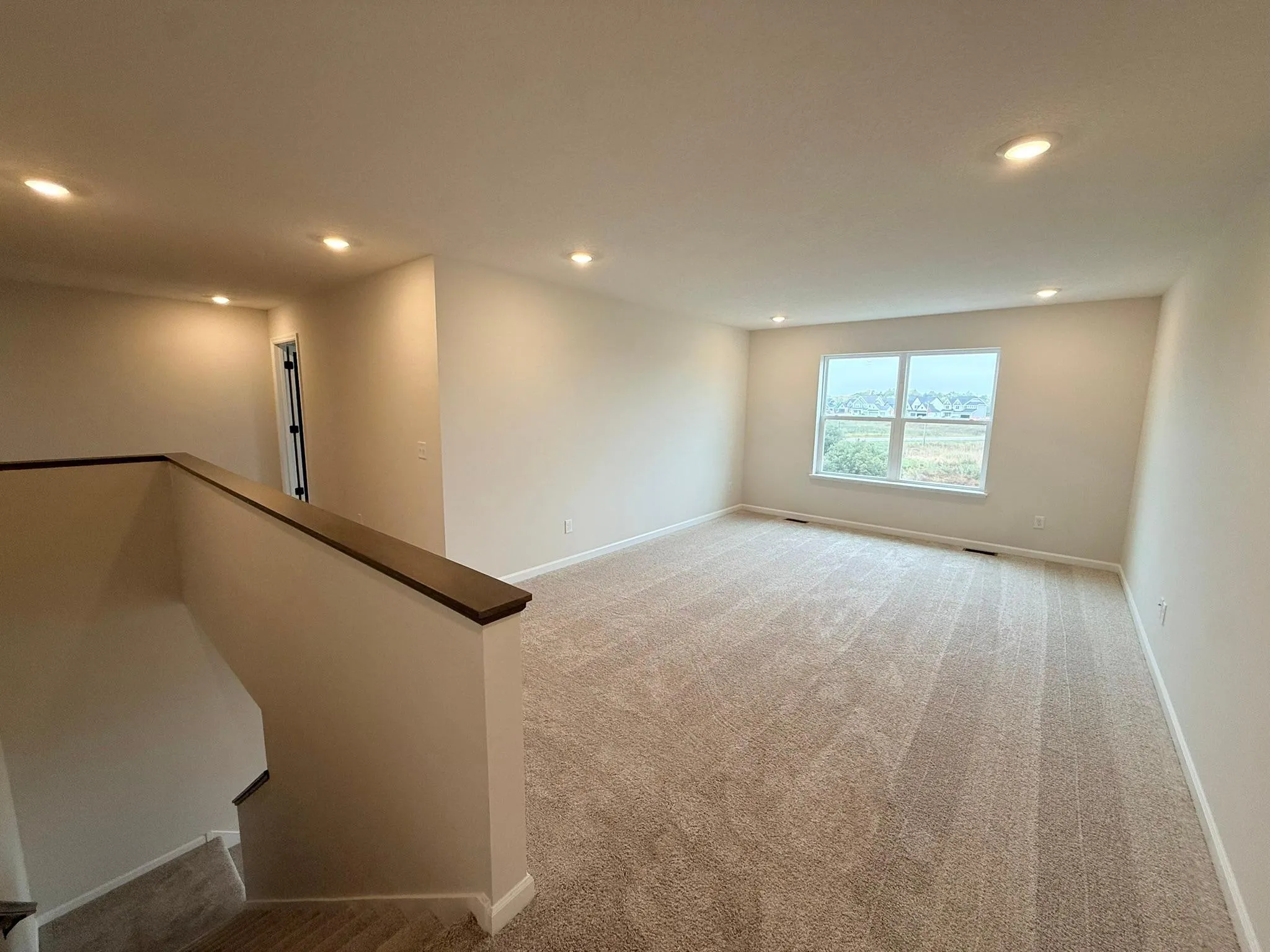 Photo 10 of 11630 16th Ne Circle