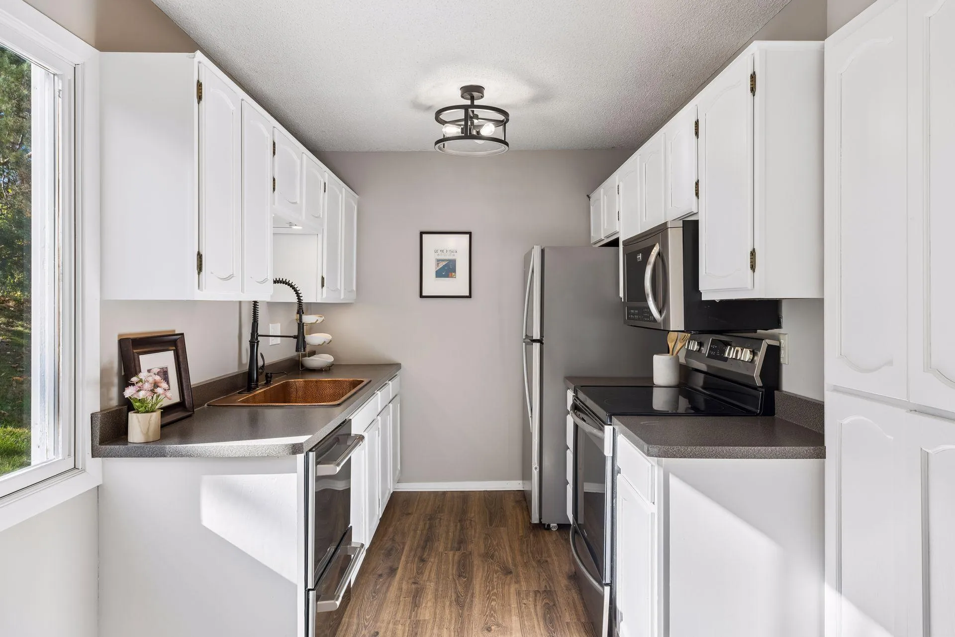 Photo 9 of 8020 Timber Lake Drive