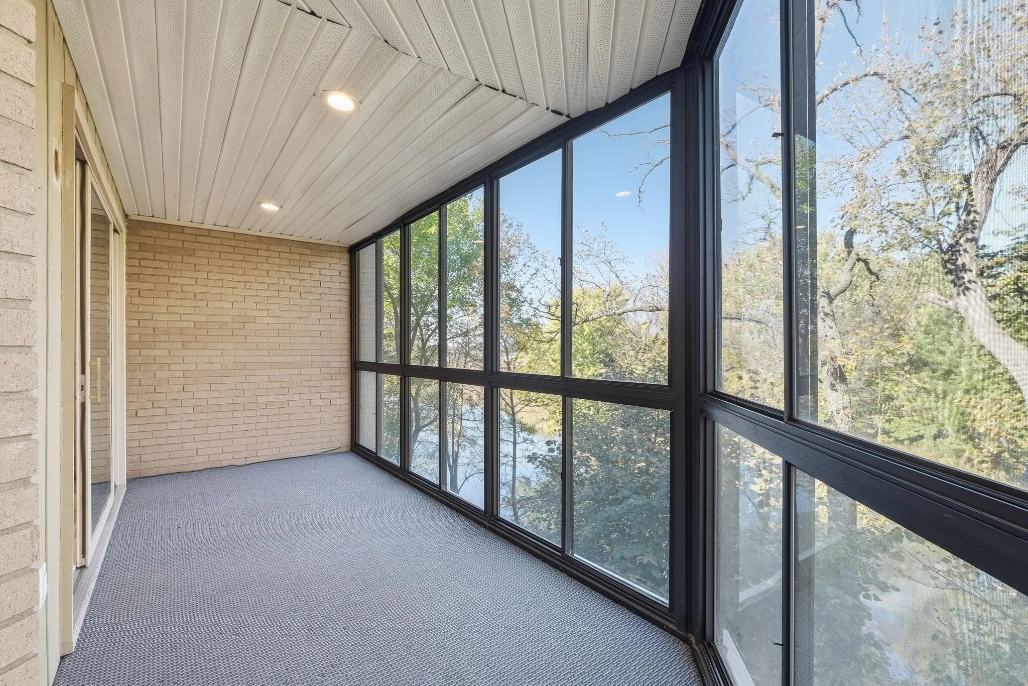 Photo 7 of 4360 Brookside Court Unit 211