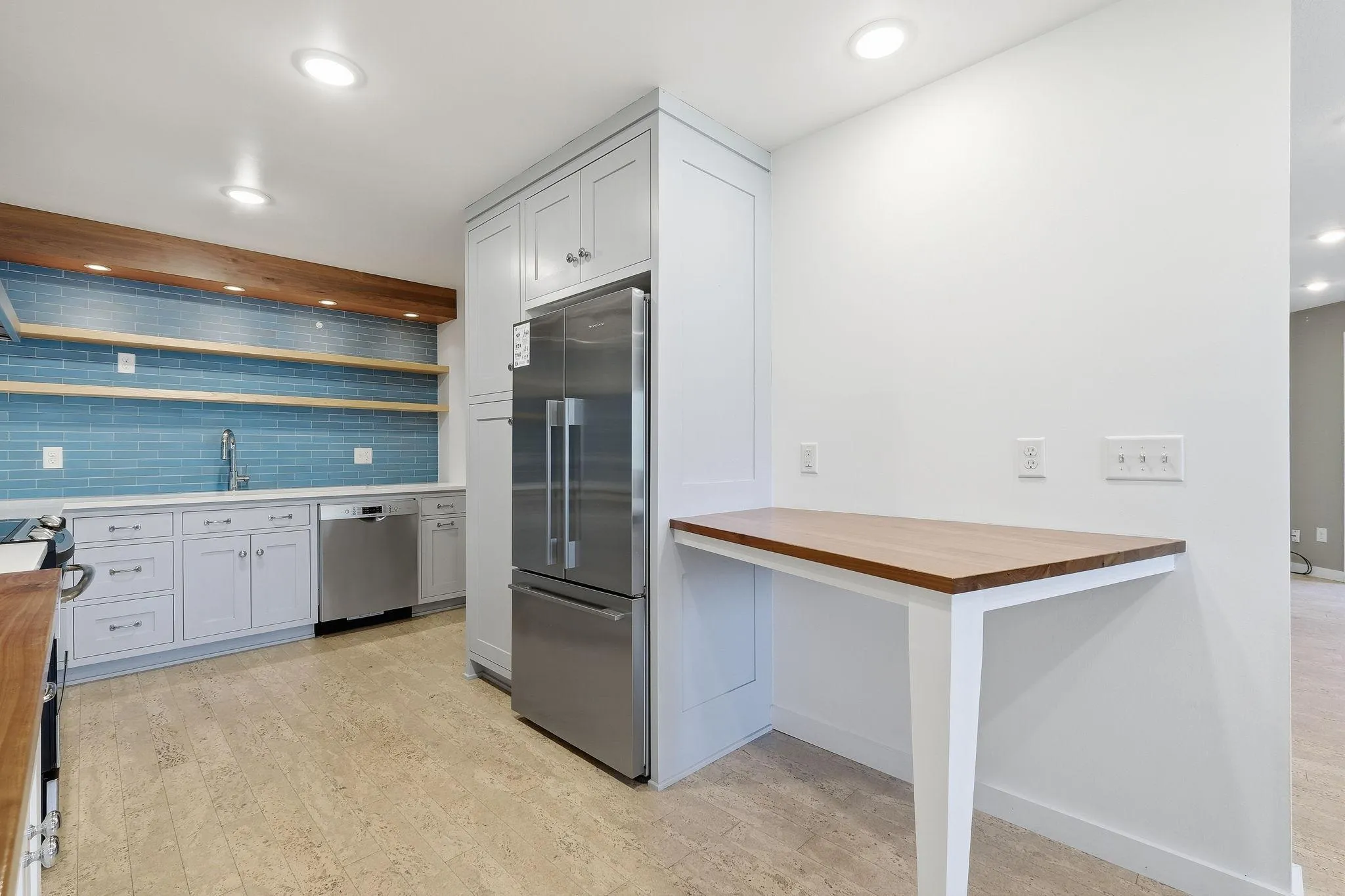Photo 11 of 4360 Brookside Court Unit 211