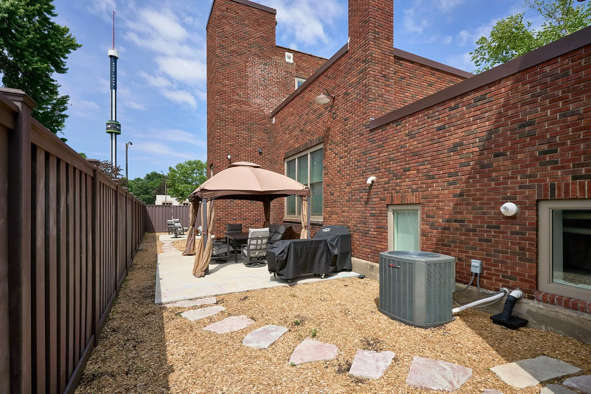 Photo 24 of 1290 Snelling Avenue N