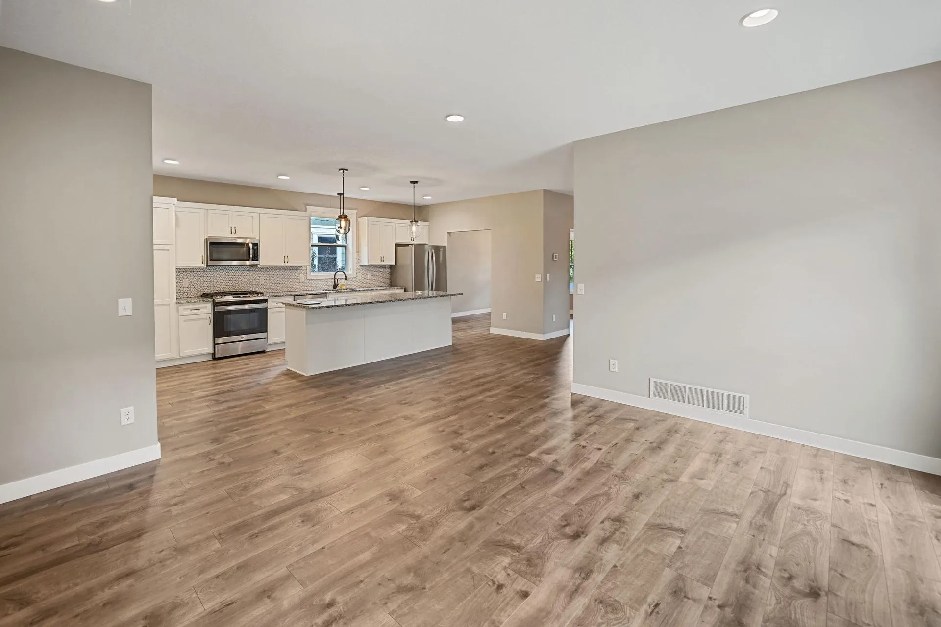 Photo 9 of 316 Prairie S Way