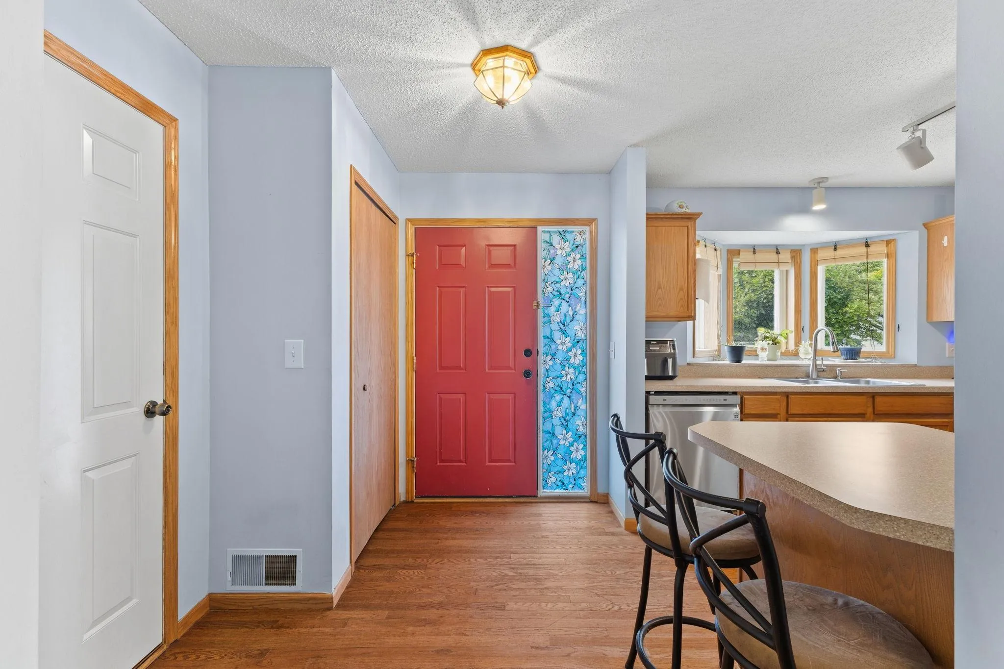 Photo 2 of 30731 Redding Avenue
