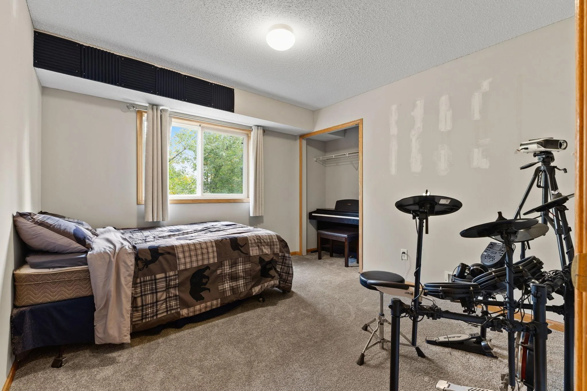 Photo 20 of 30731 Redding Avenue