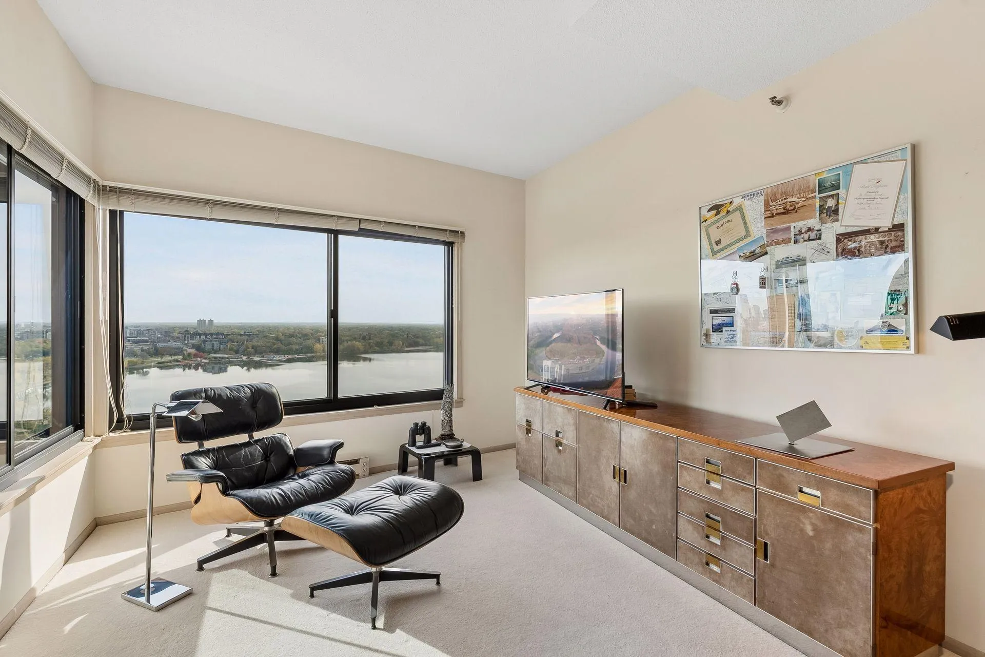 Photo 13 of 2950 Dean Parkway Unit 2103