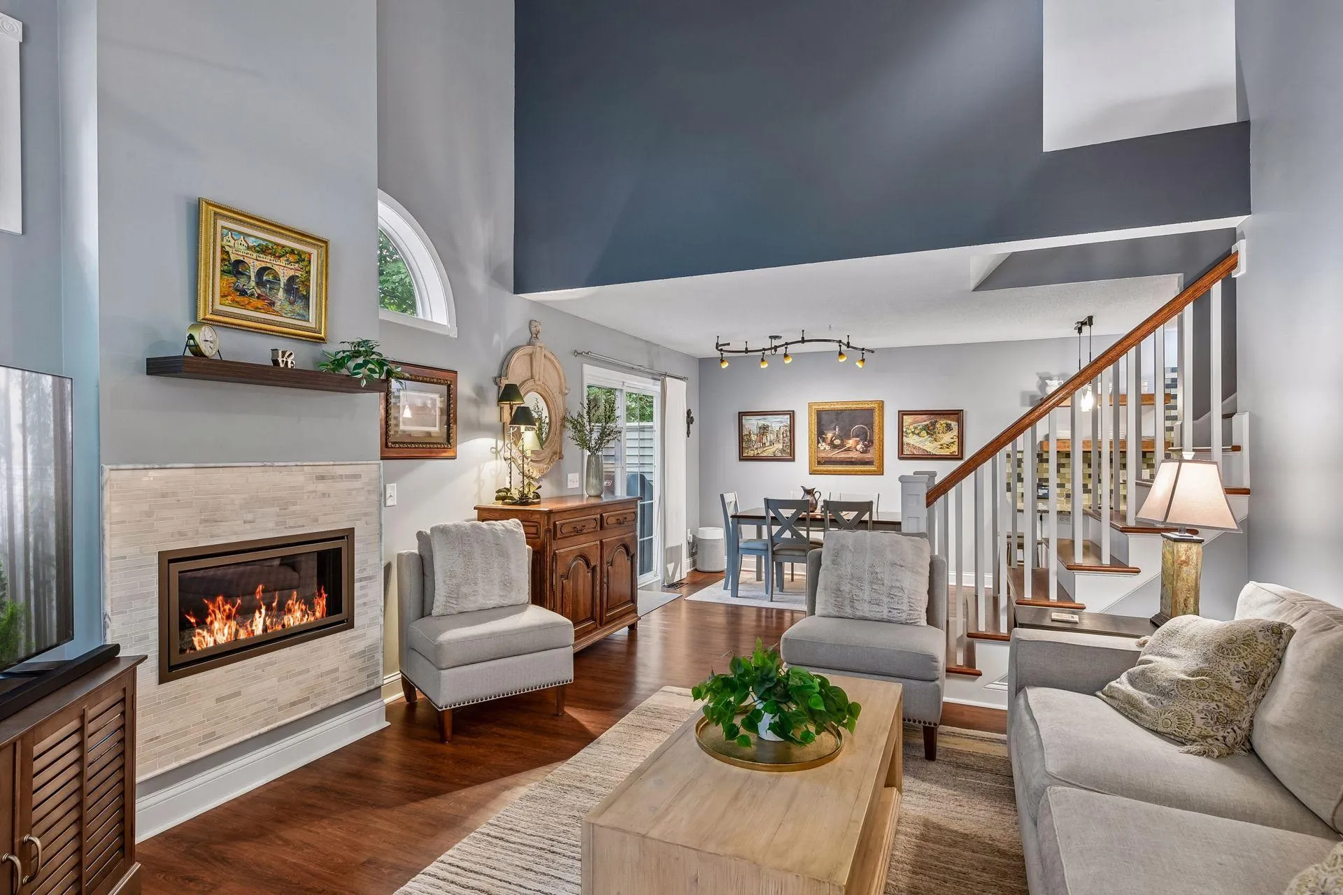 Photo 4 of 18185 Warbler Lane