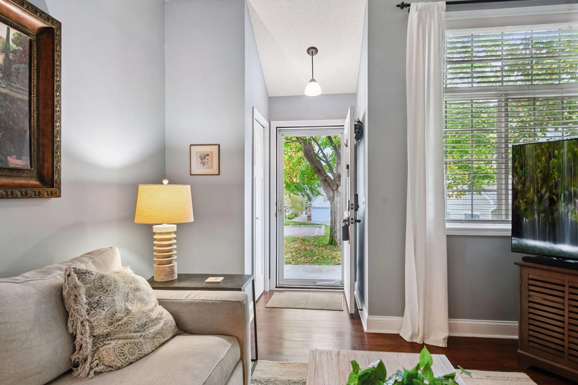 Photo 3 of 18185 Warbler Lane