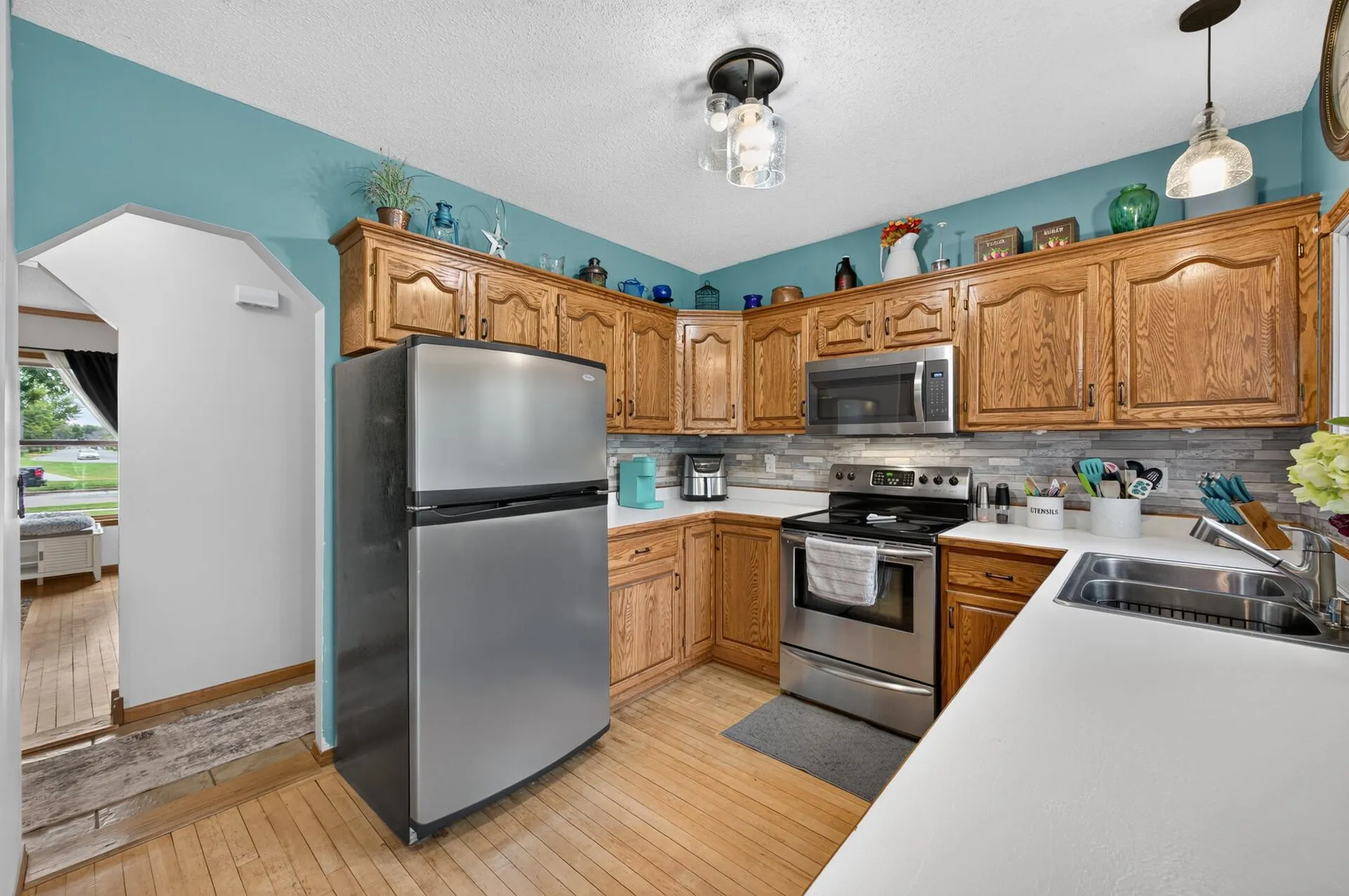 Photo 16 of 371 S Washington Avenue