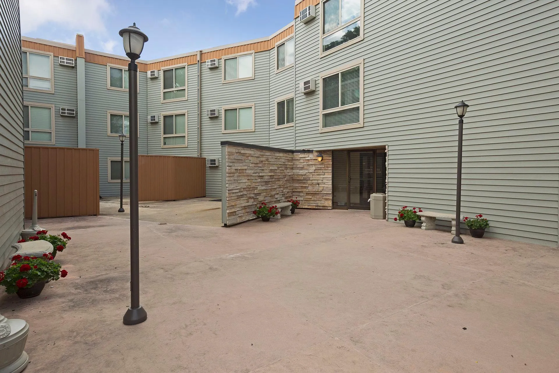 Photo 16 of 3540 Hennepin Avenue Unit 210