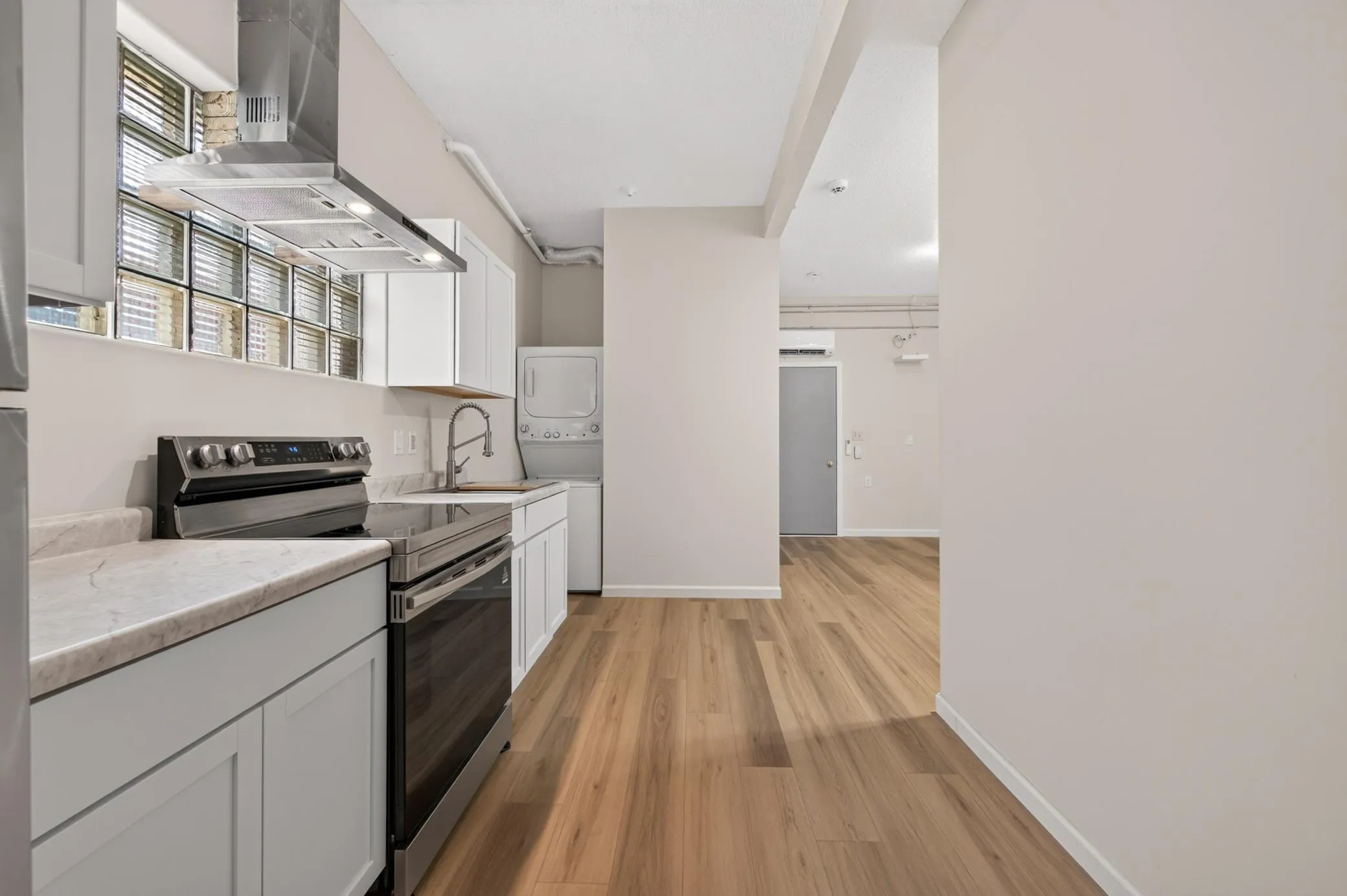 Photo 6 of 444 9th Nw Avenue