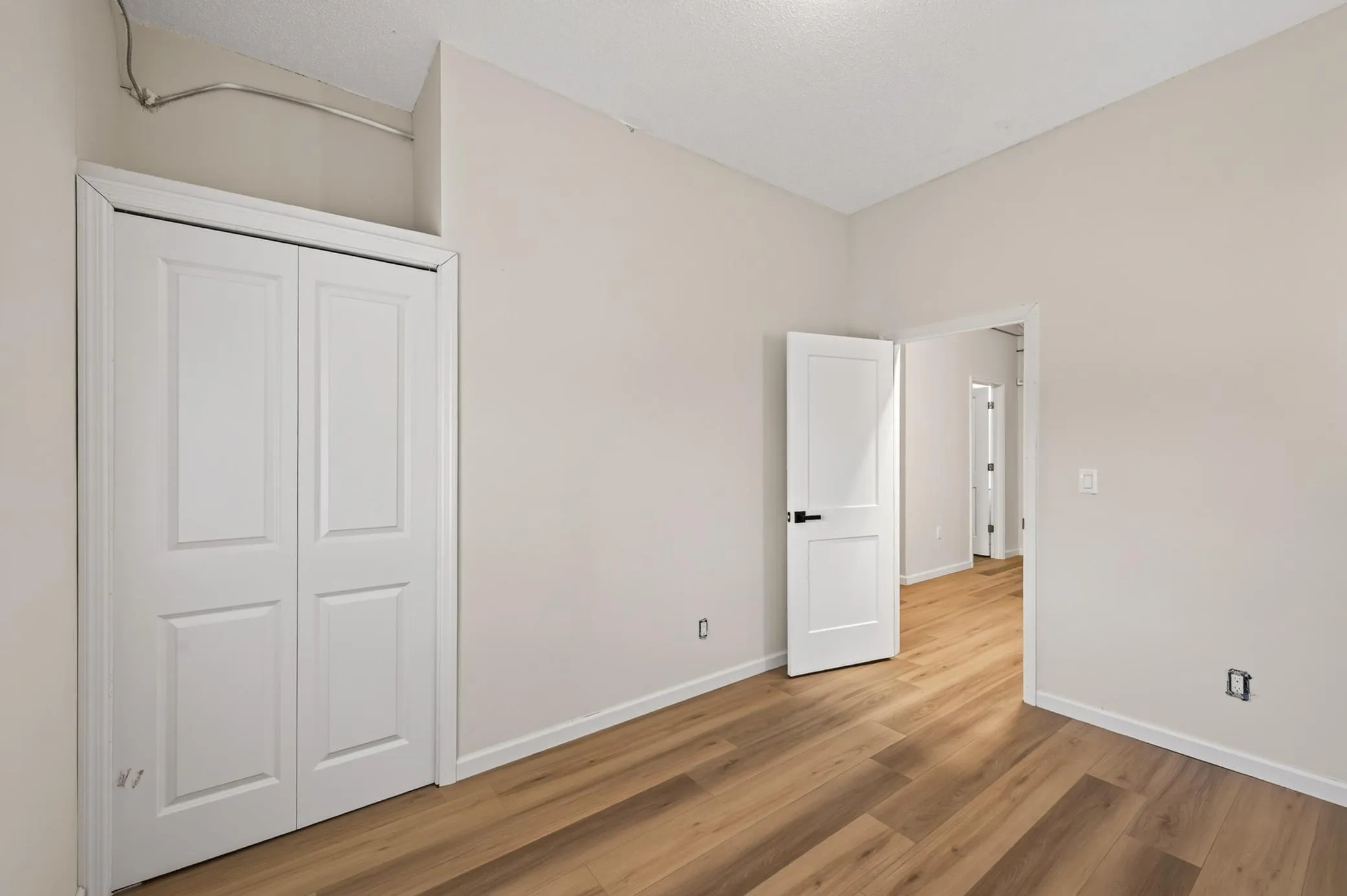 Photo 13 of 444 9th Nw Avenue