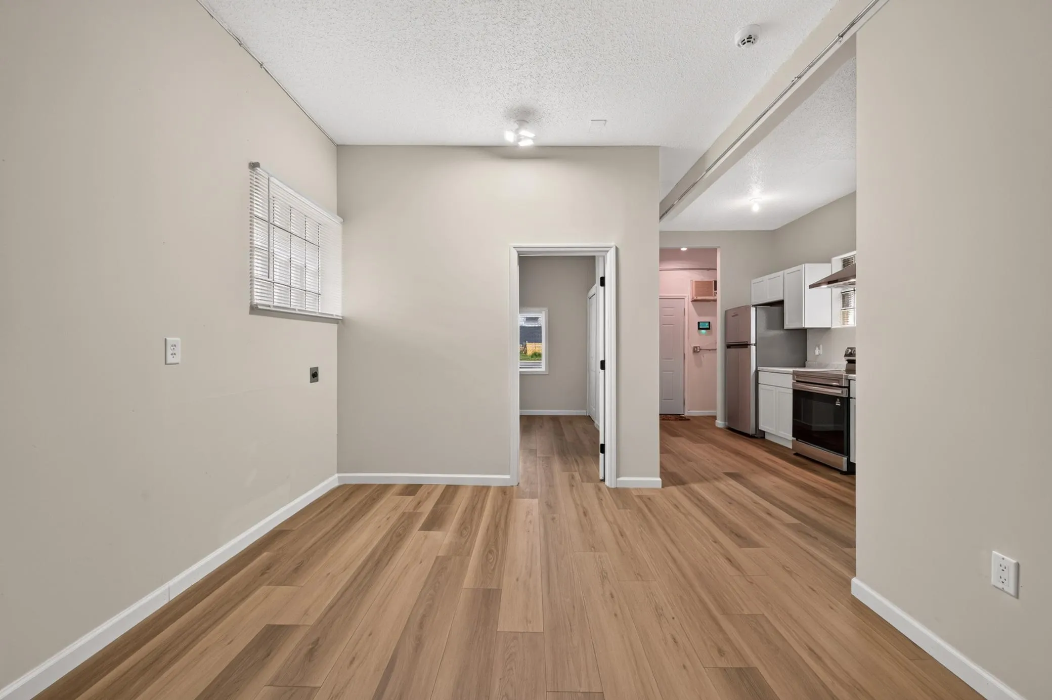 Photo 8 of 444 9th Nw Avenue
