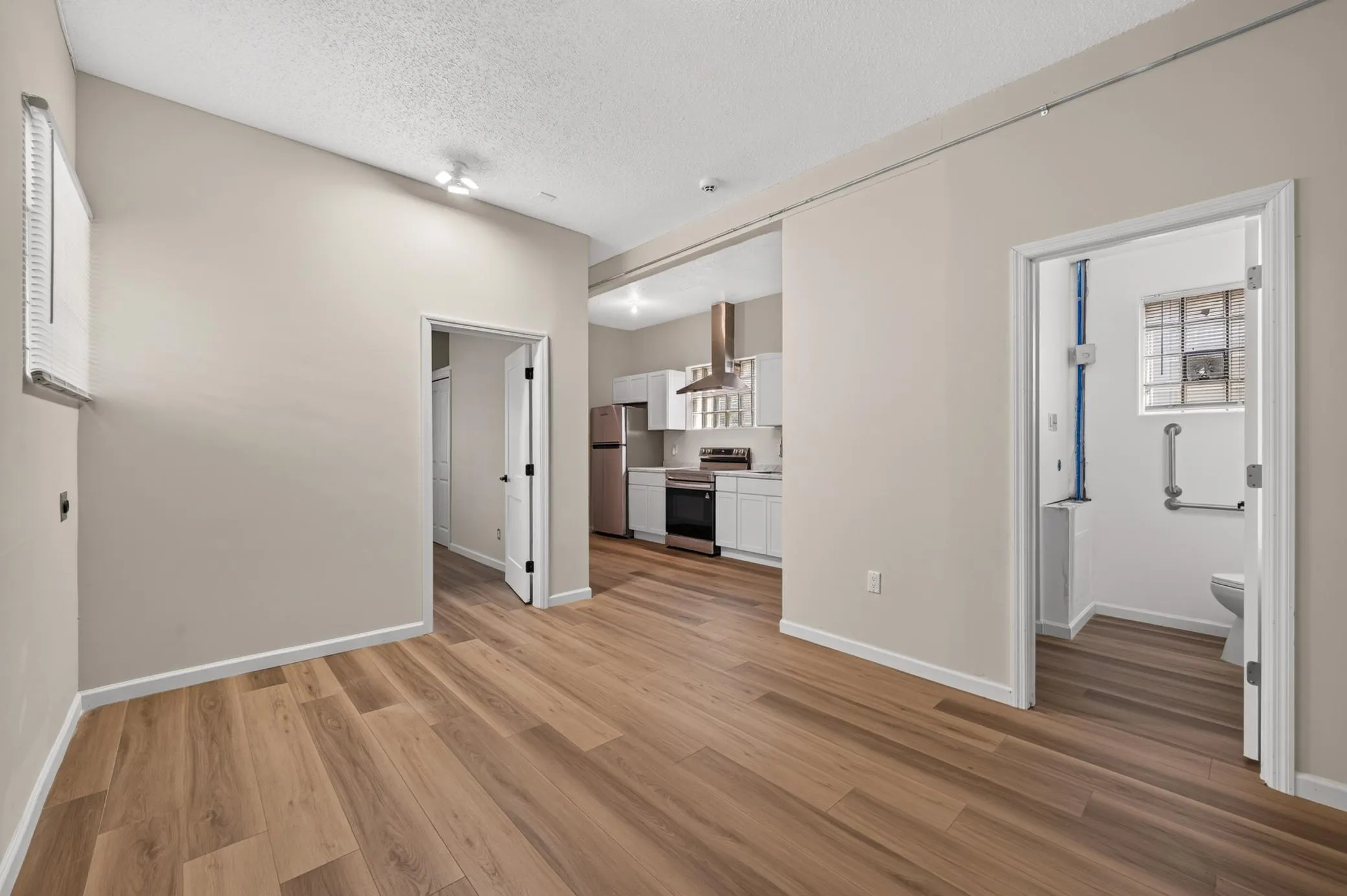 Photo 7 of 444 9th Nw Avenue