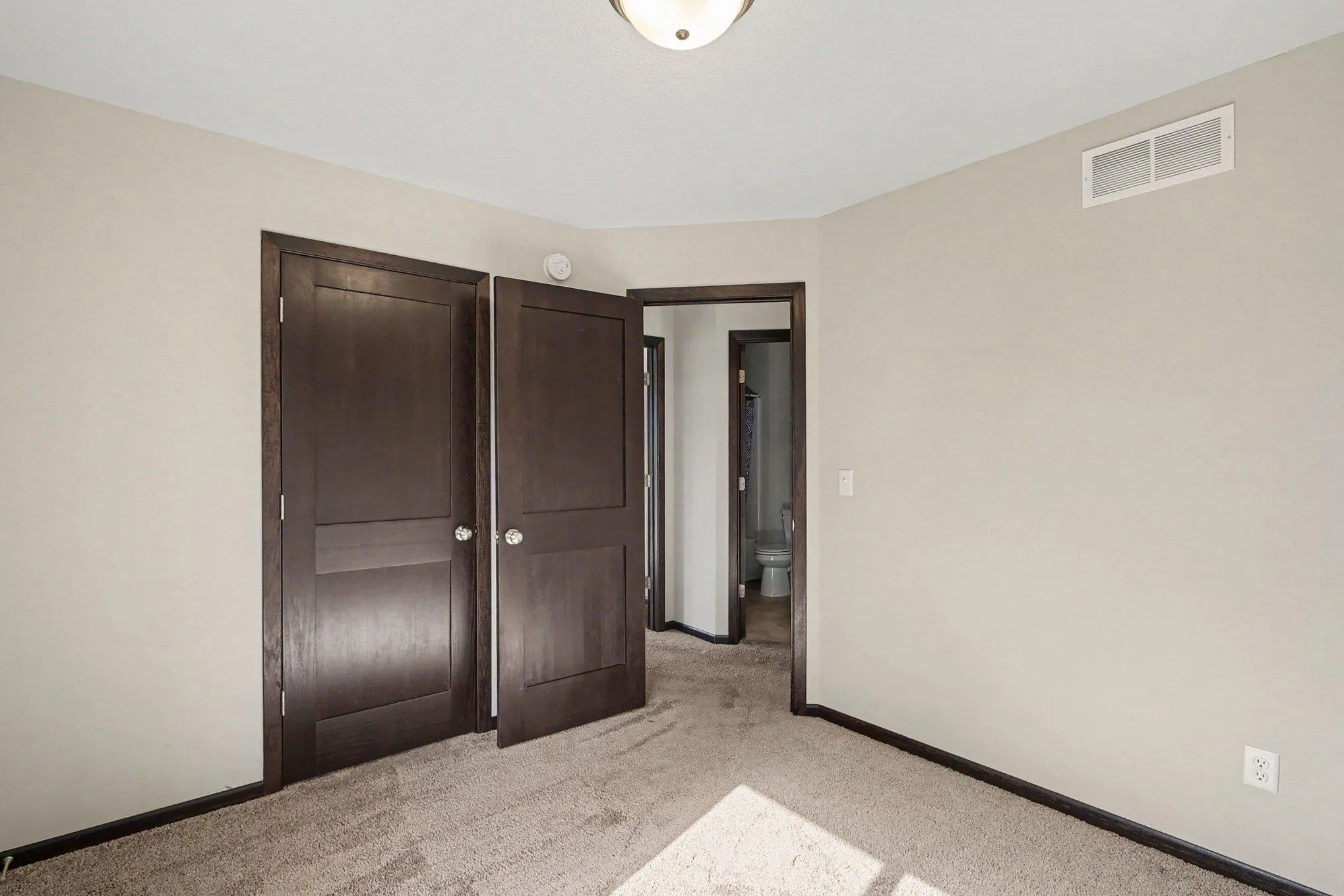 Photo 13 of 1165 Filkins Street