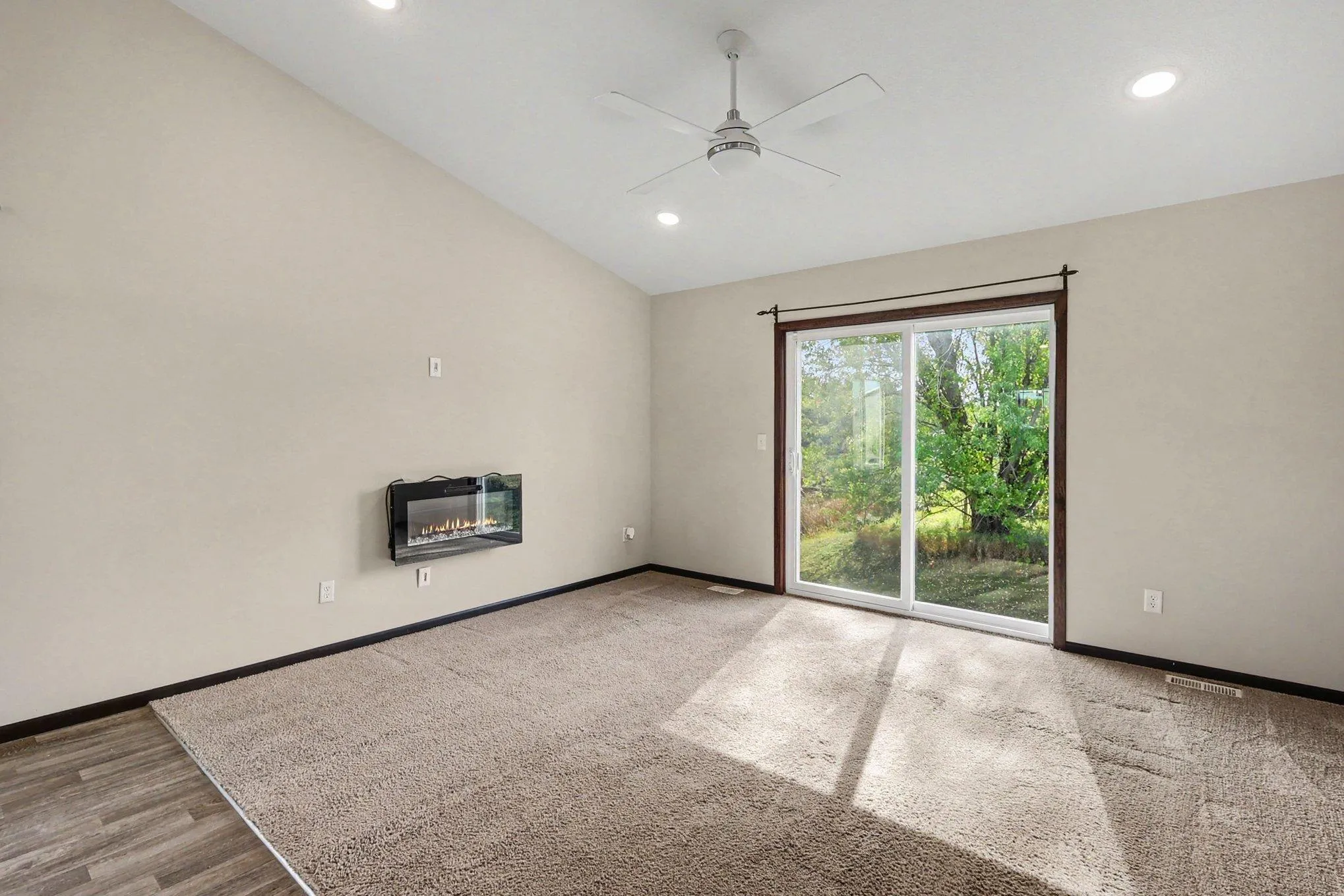 Photo 5 of 1165 Filkins Street