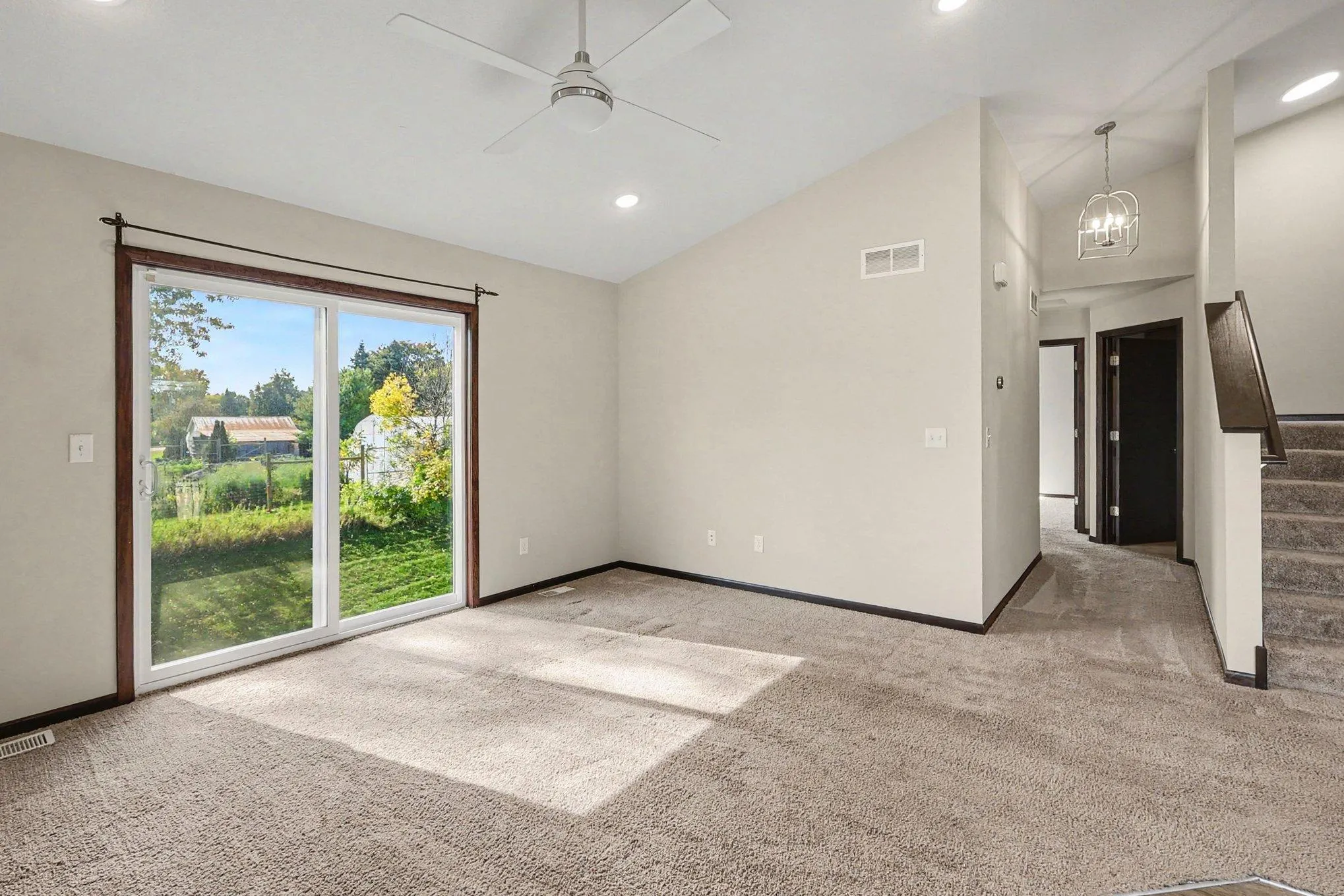 Photo 6 of 1165 Filkins Street