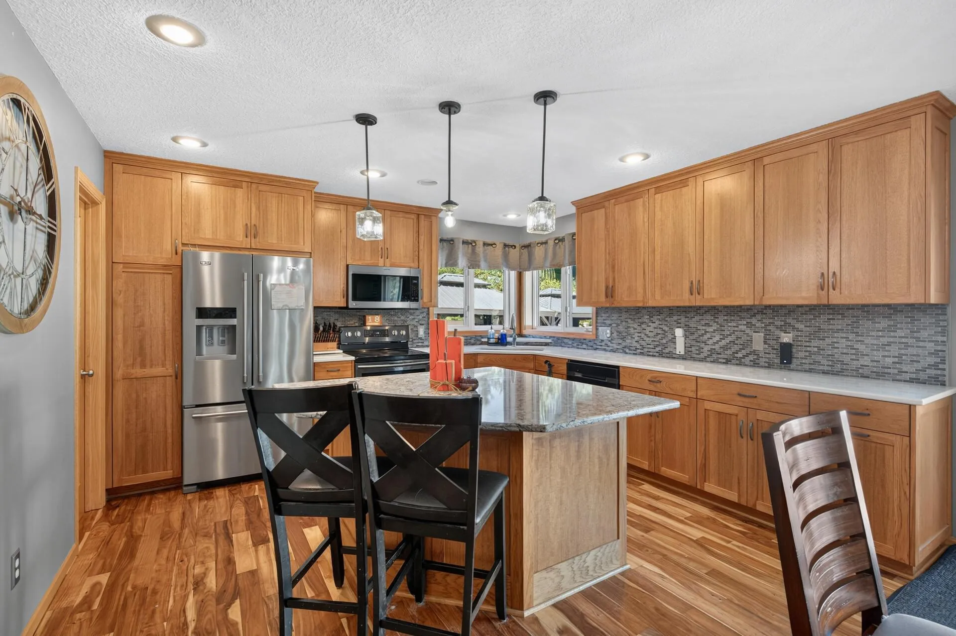 Photo 12 of 738 Greten Lane