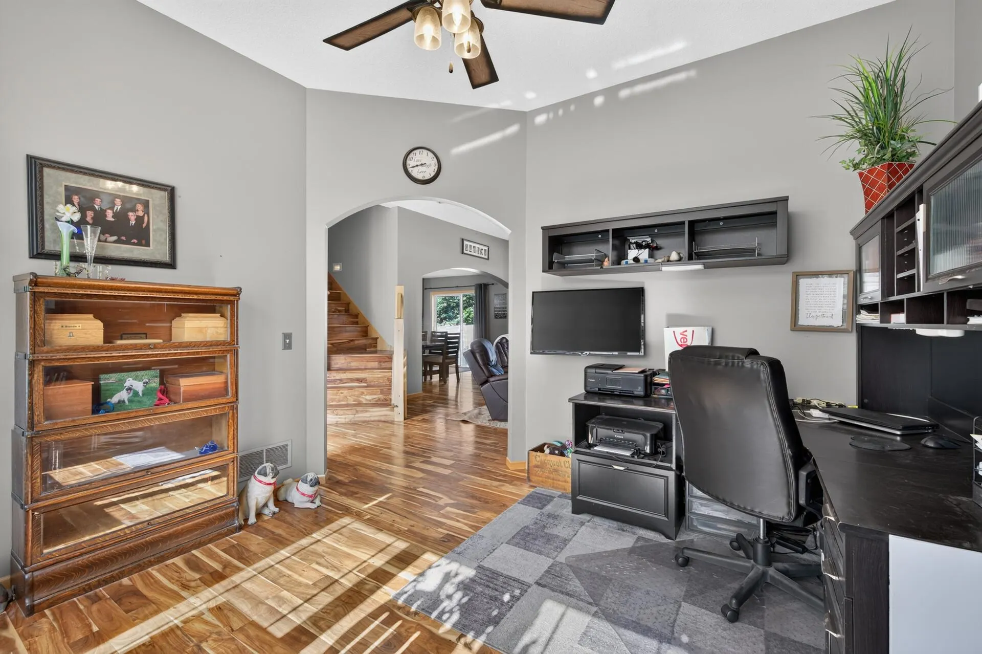 Photo 5 of 738 Greten Lane