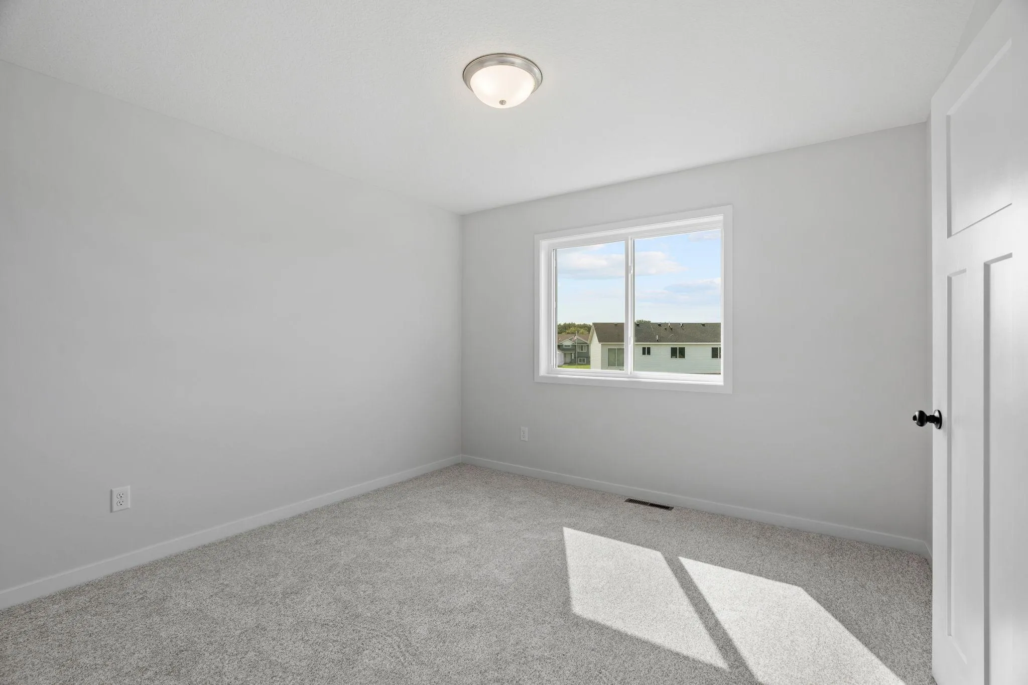 Photo 29 of 12018 41st Se Avenue