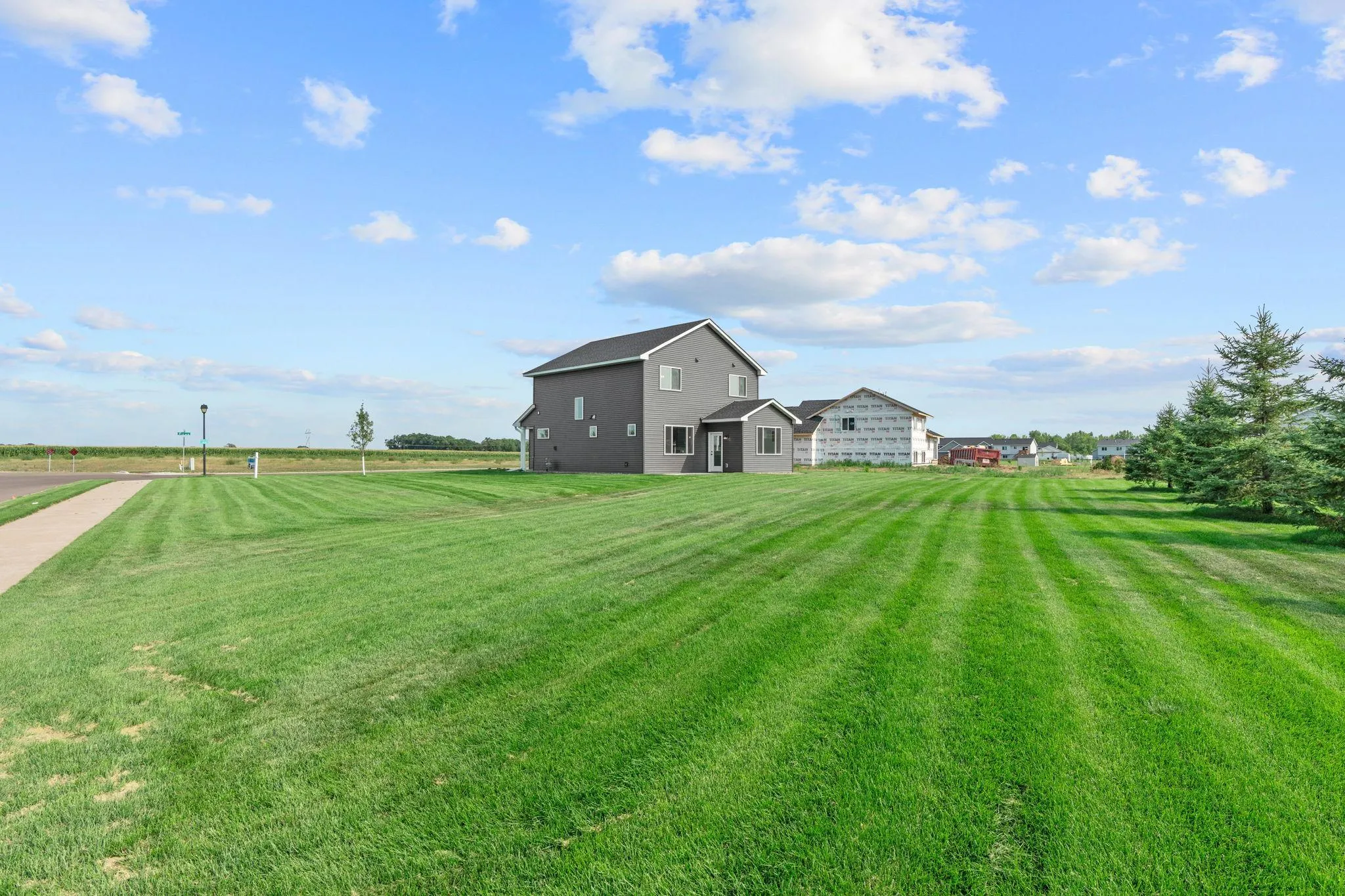 Photo 5 of 12018 41st Se Avenue