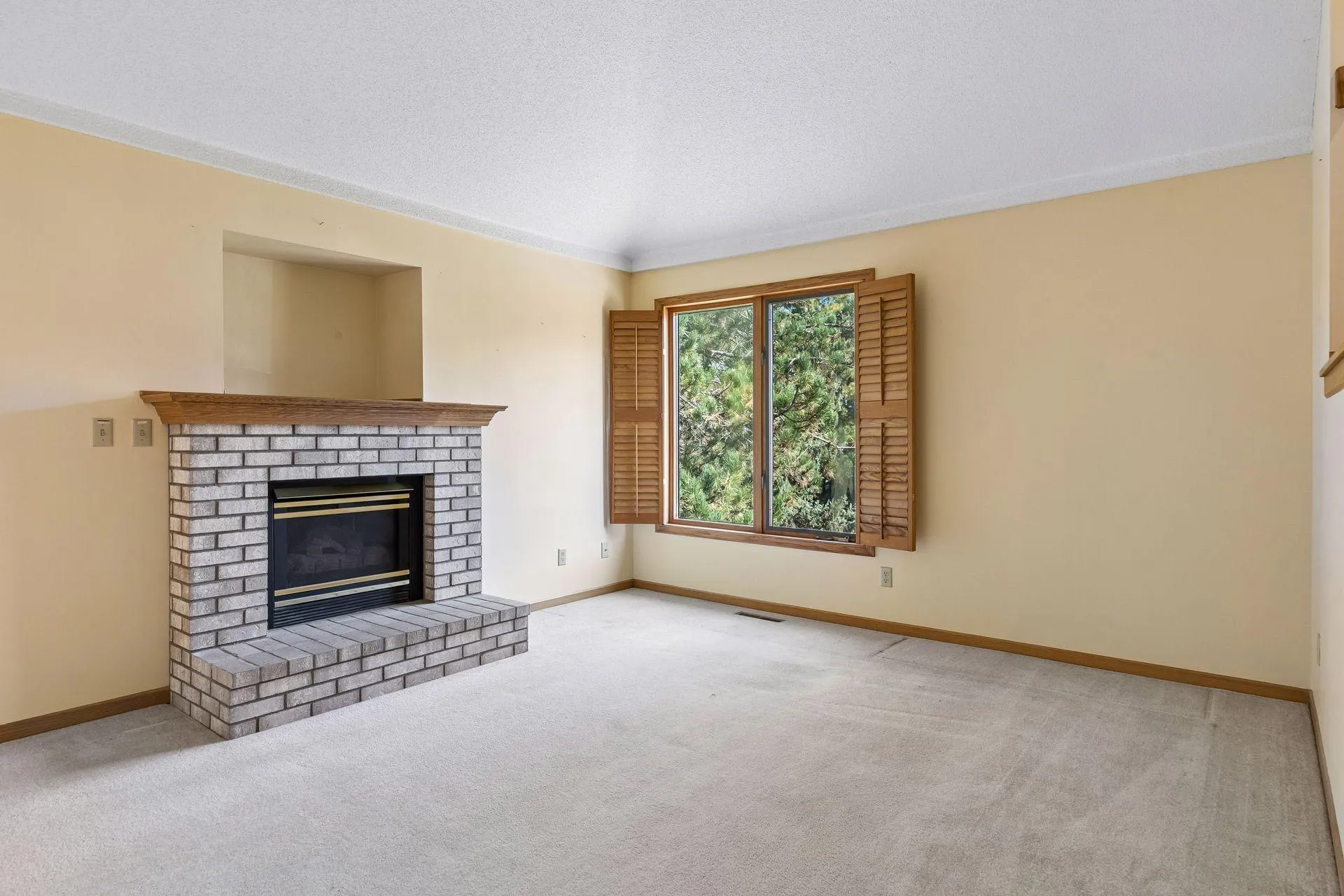 Photo 5 of 7886 72nd S Street