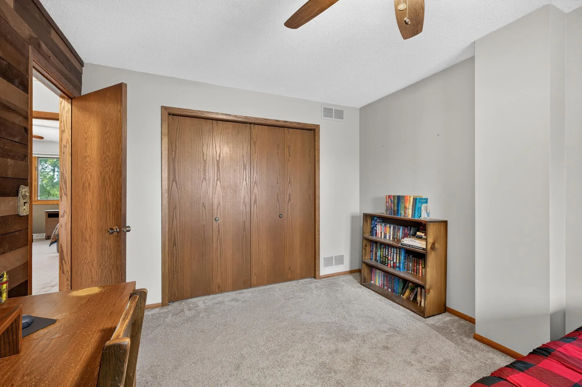 Photo 17 of 149 Riverview Drive Unit 6