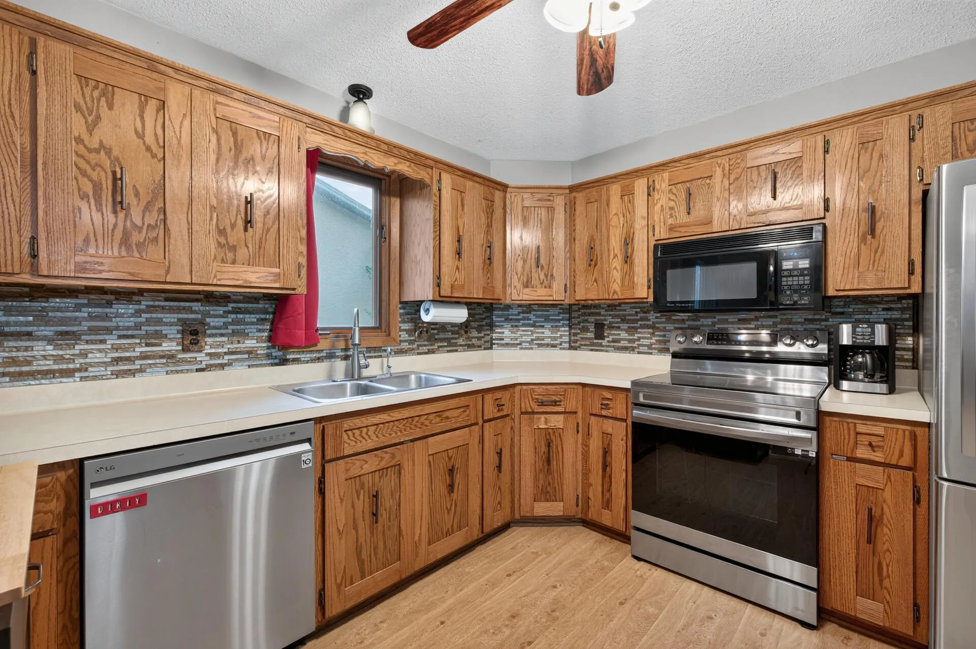 Photo 12 of 149 Riverview Drive Unit 6
