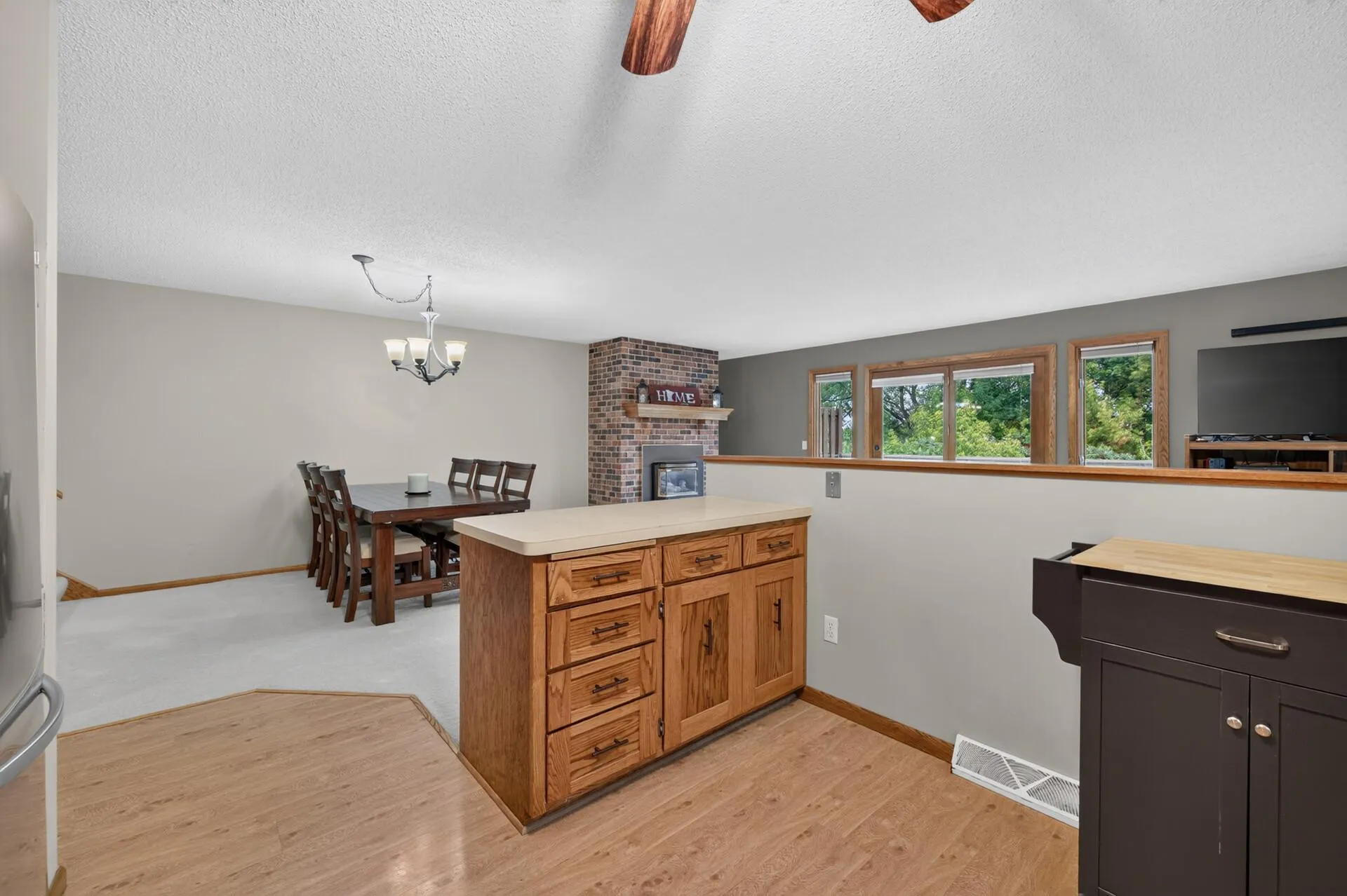 Photo 10 of 149 Riverview Drive Unit 6