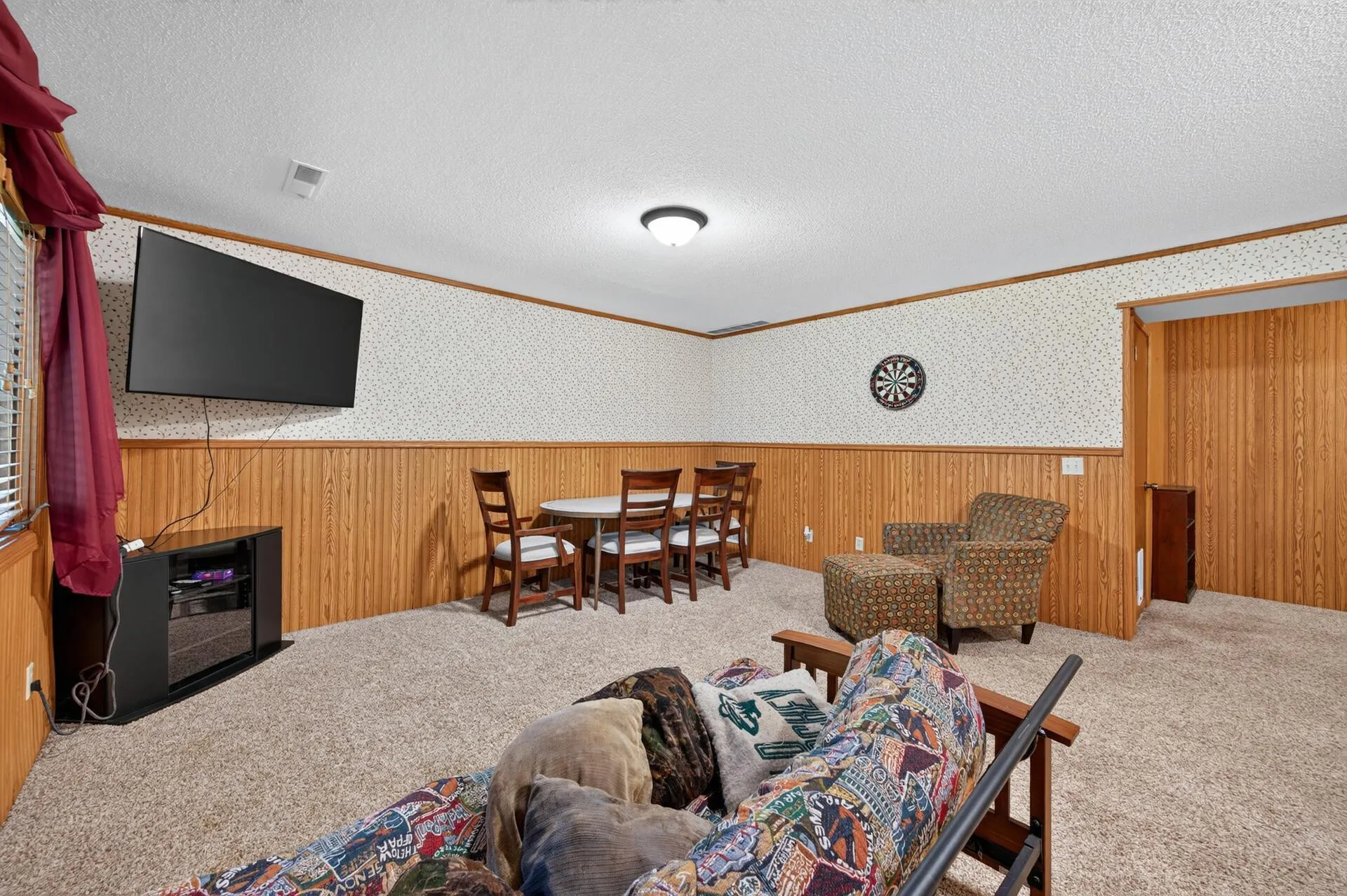 Photo 21 of 149 Riverview Drive Unit 6