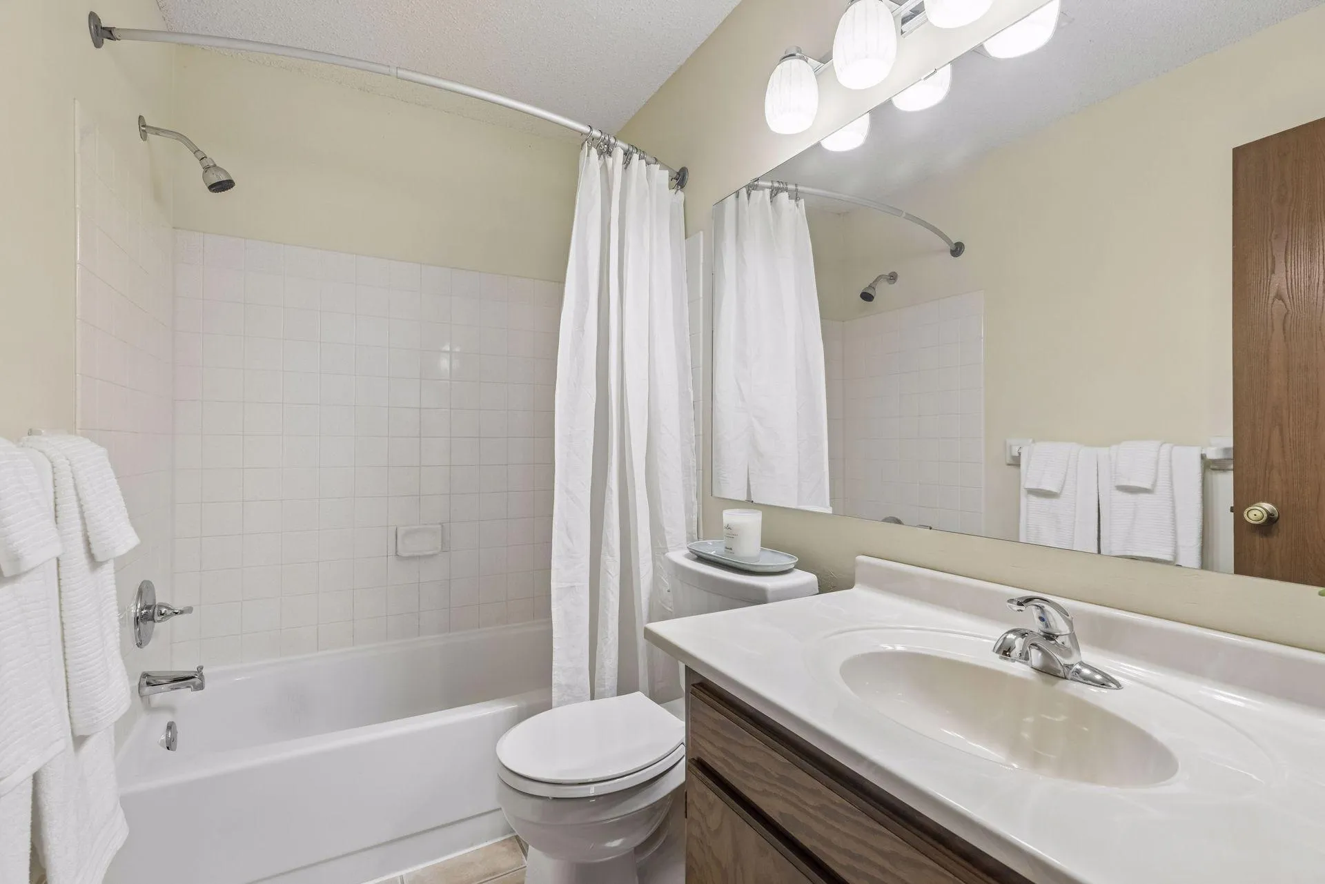 Photo 6 of 2466 Cobble Hill Alcove Unit A